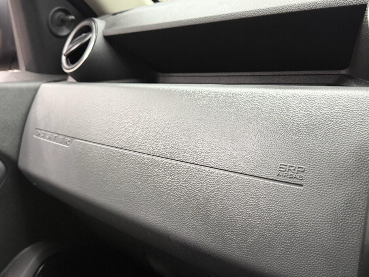 Dacia Duster view 18