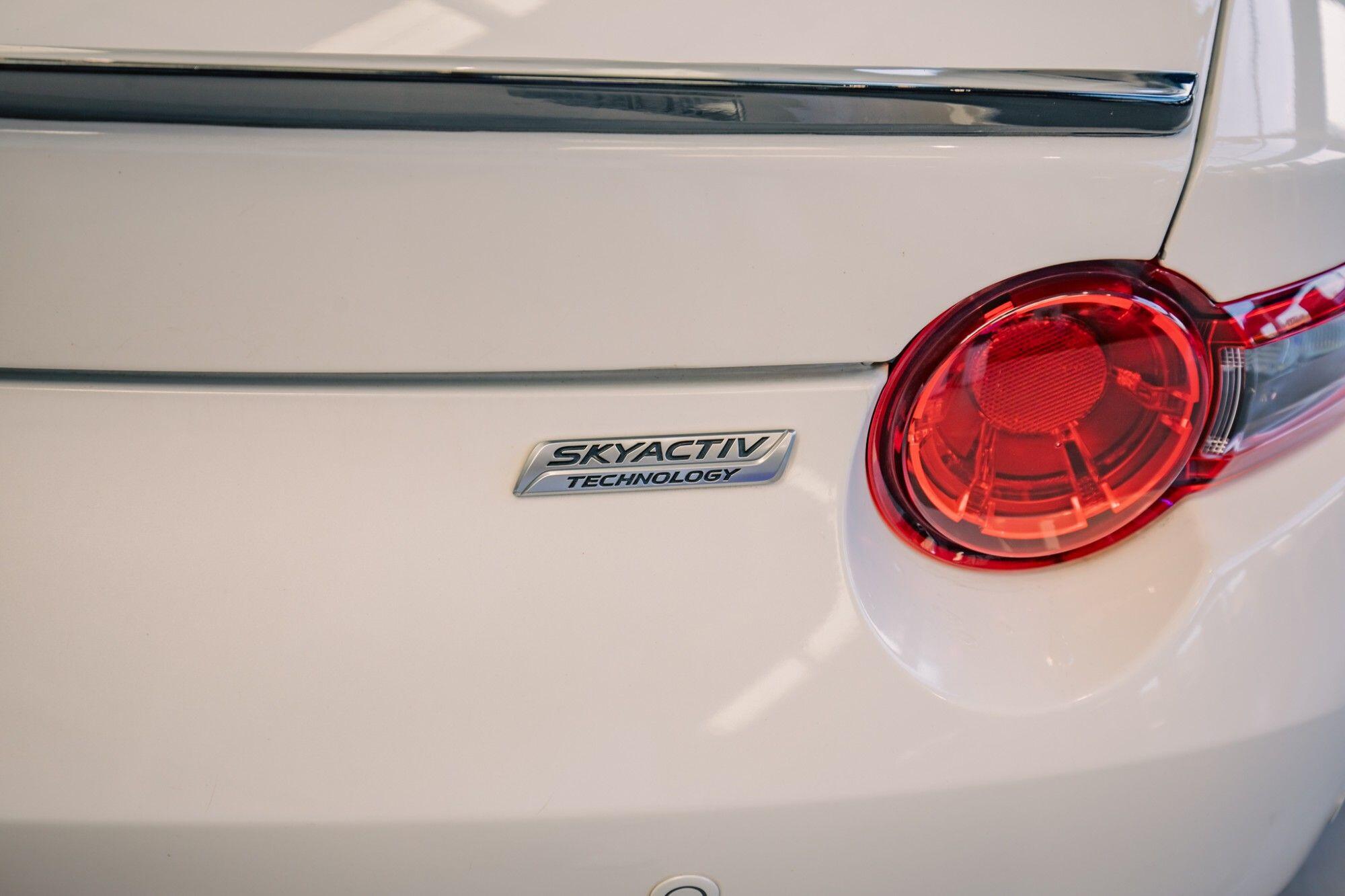 Mazda MX-5 view 7