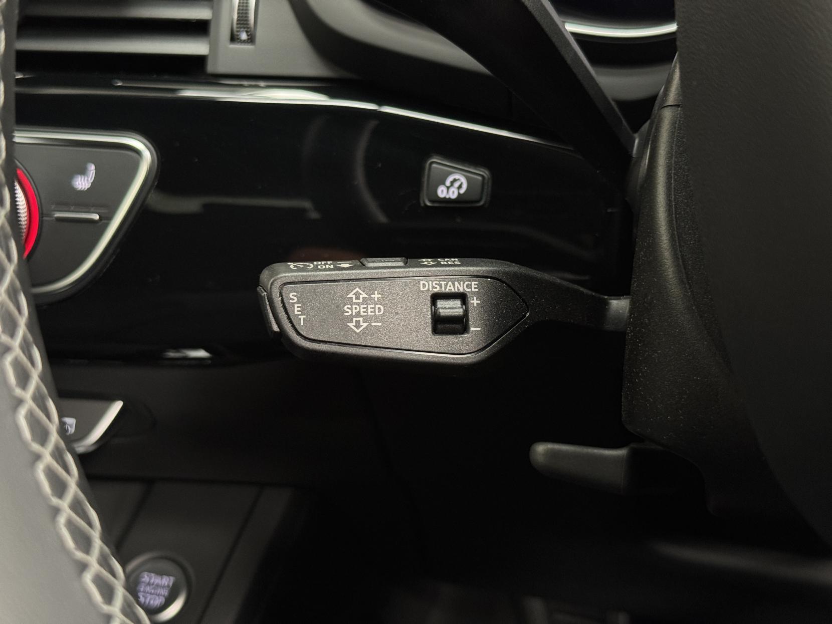 Audi A4 Avant view 39
