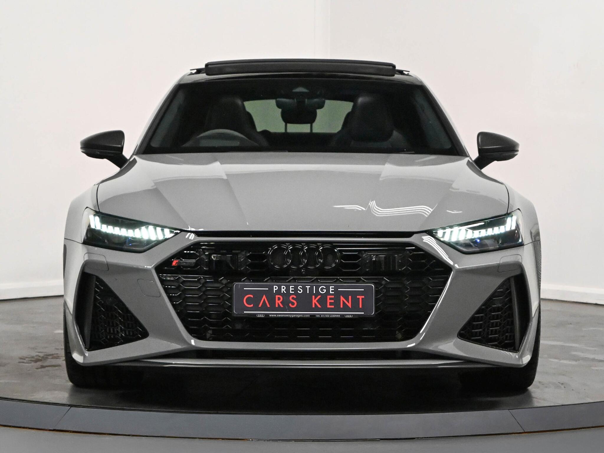 Audi RS7 view 9
