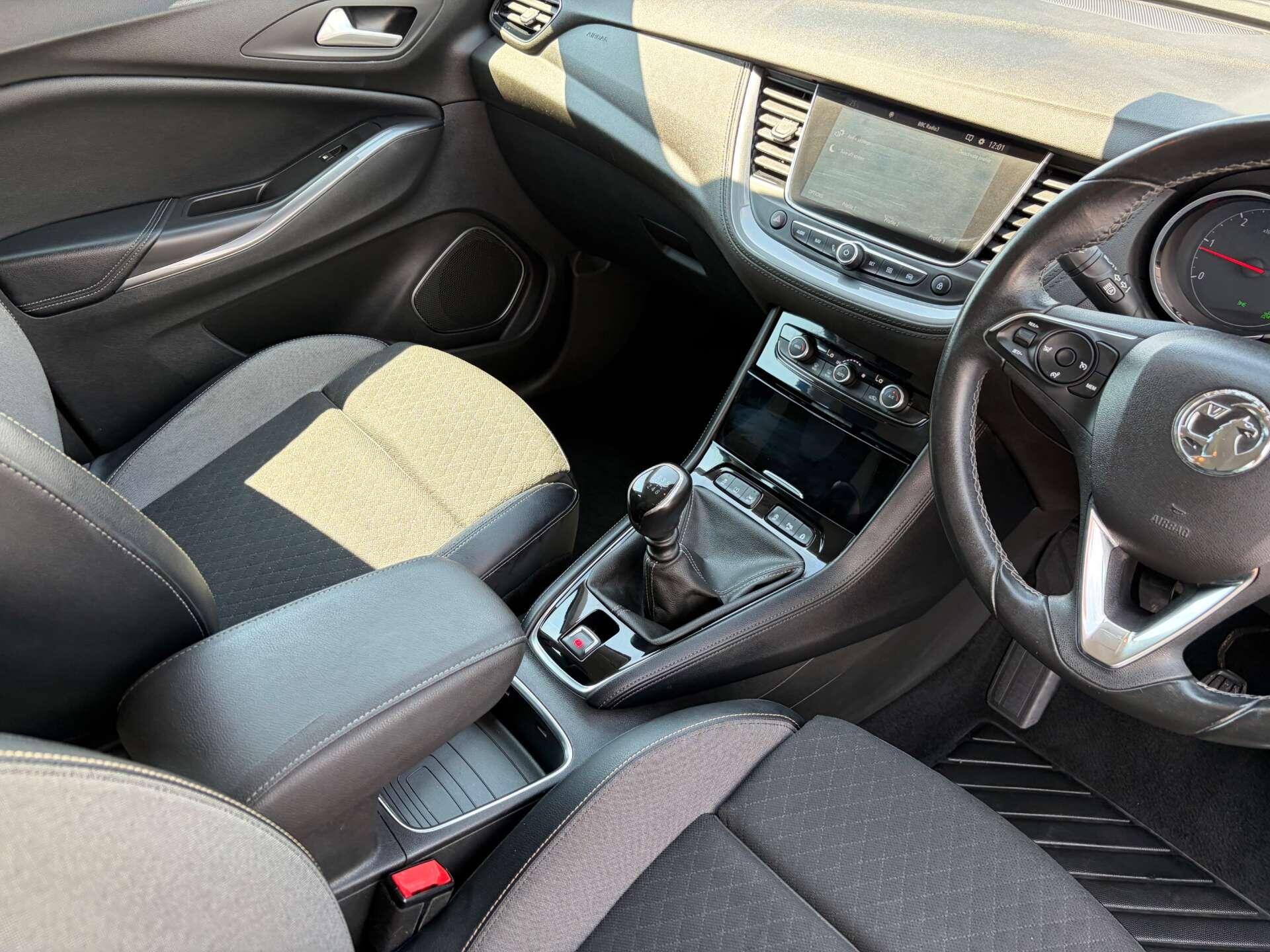 Vauxhall Grandland X view 39