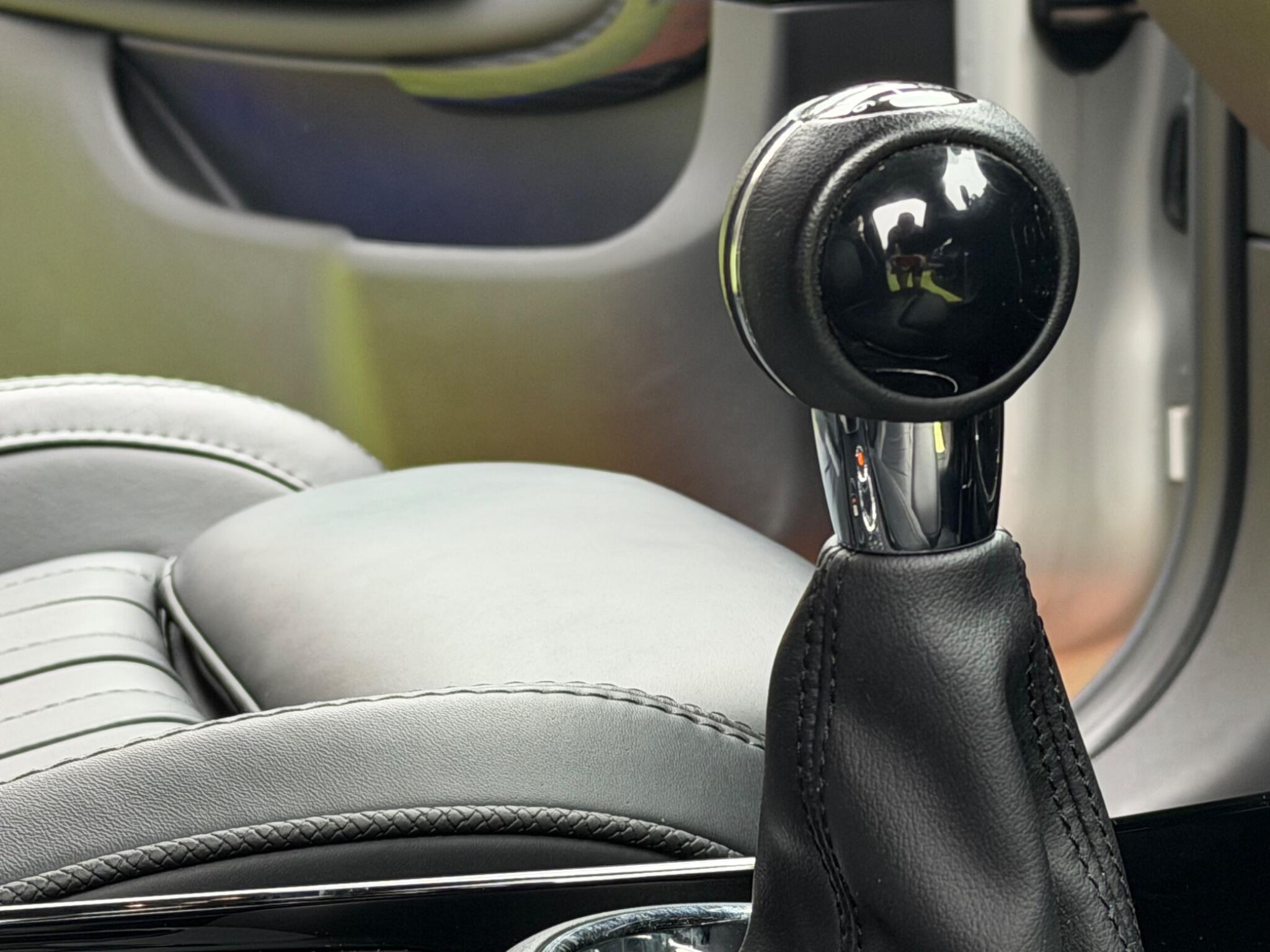 Mini Clubman view 13