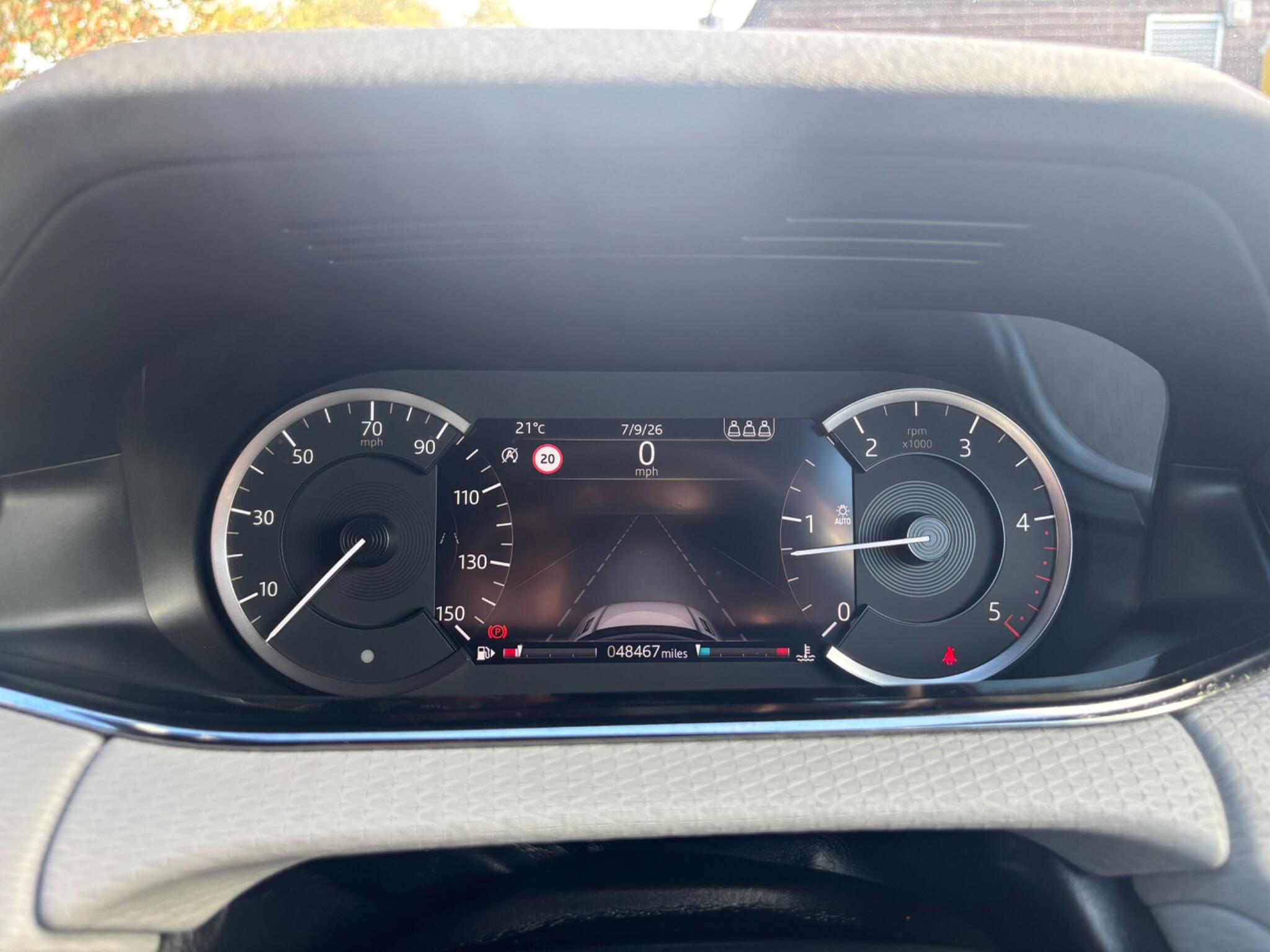 Land Rover Range Rover Evoque view 16