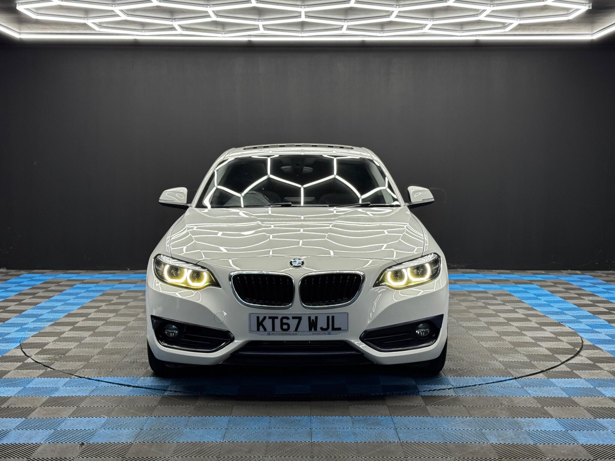 BMW 2 Series view 2