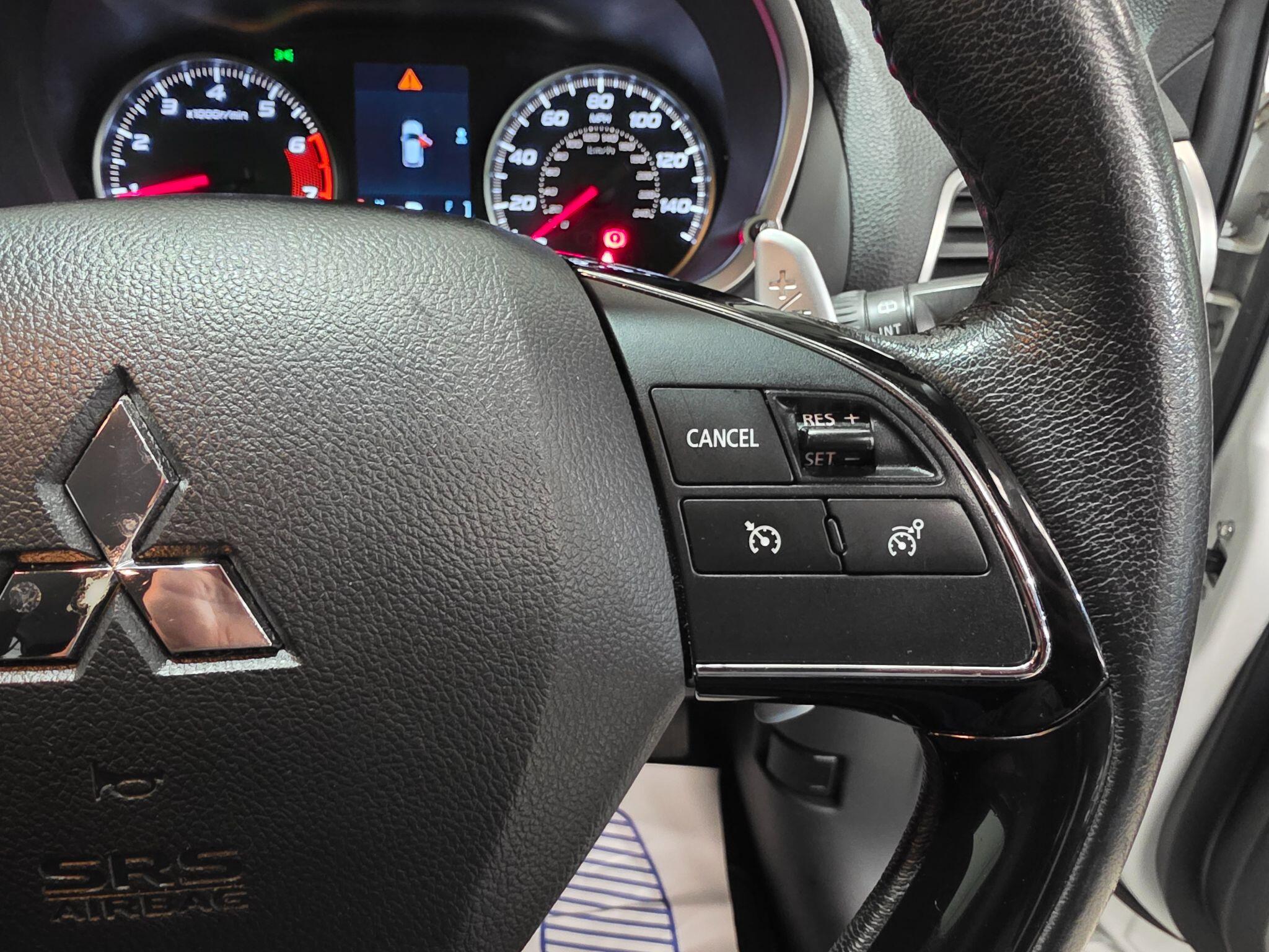 Mitsubishi Eclipse Cross view 17