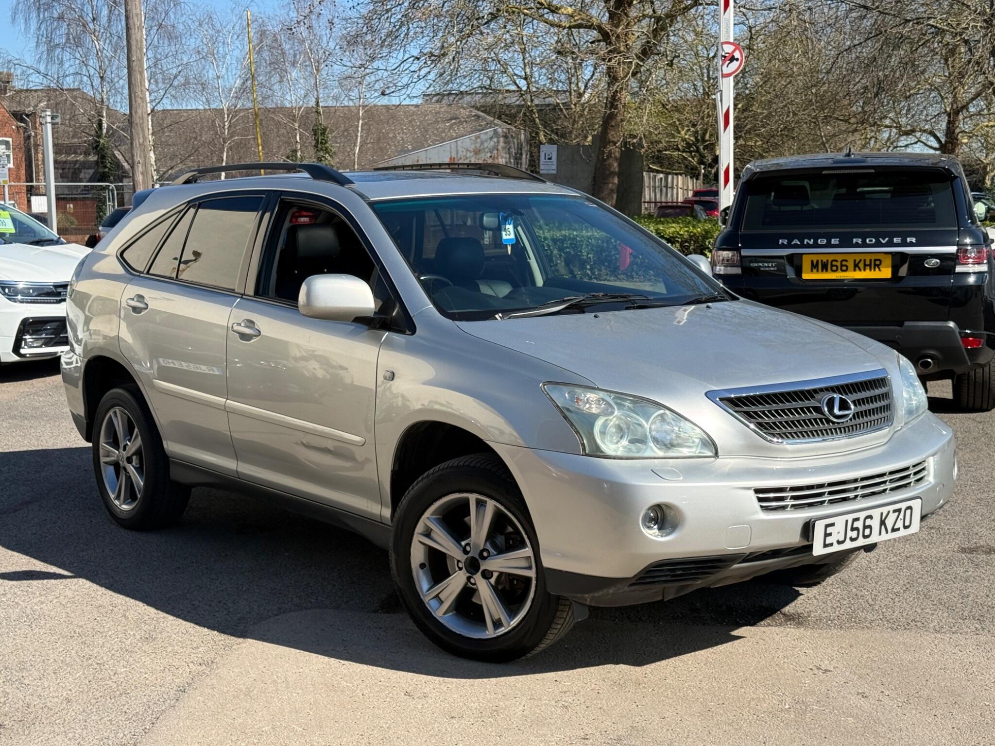 Lexus RX - Image 7