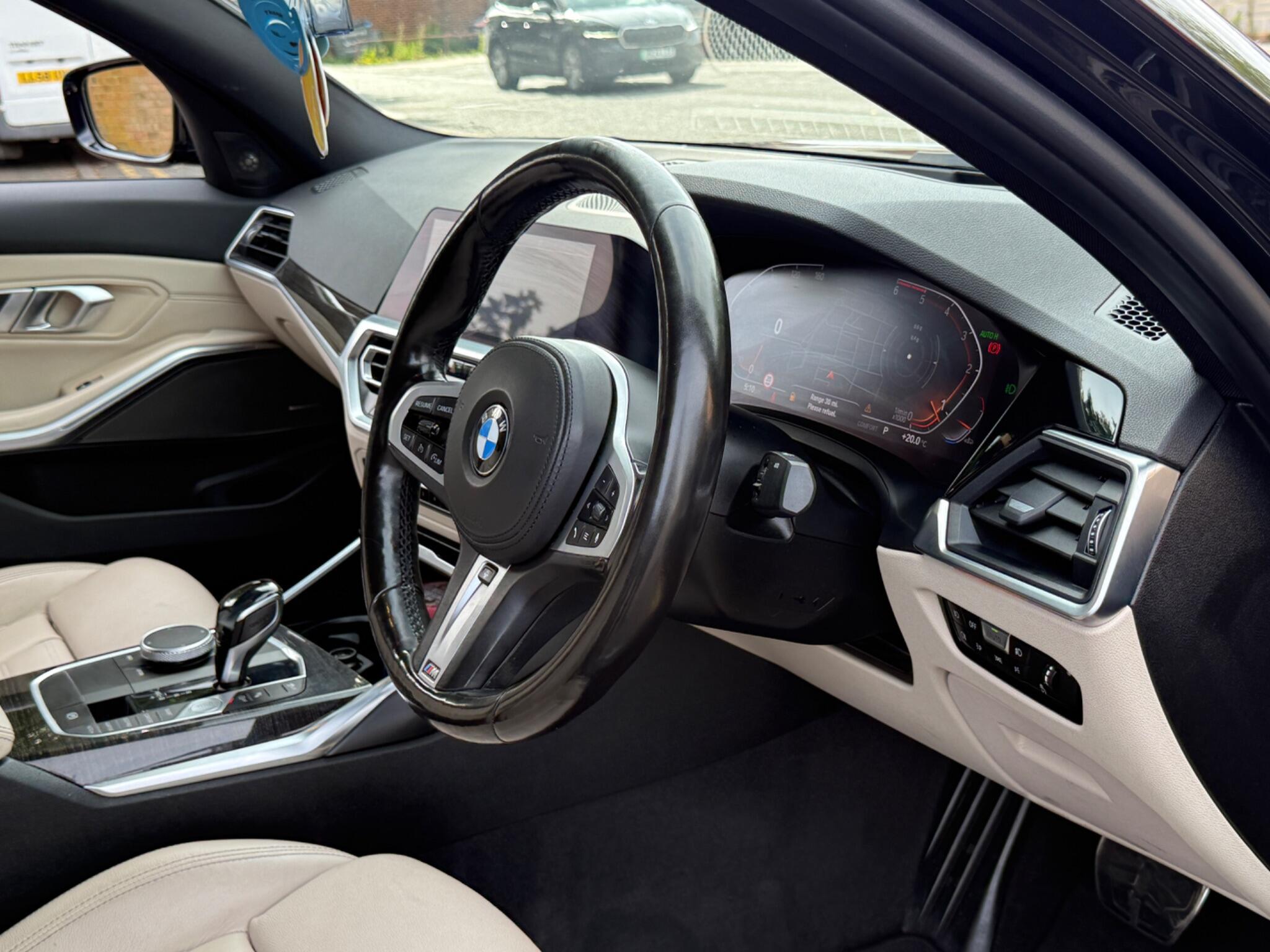 BMW 3 Series - Image 28