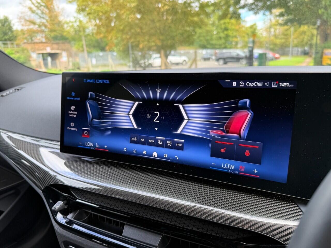 BMW 3 Series view 23
