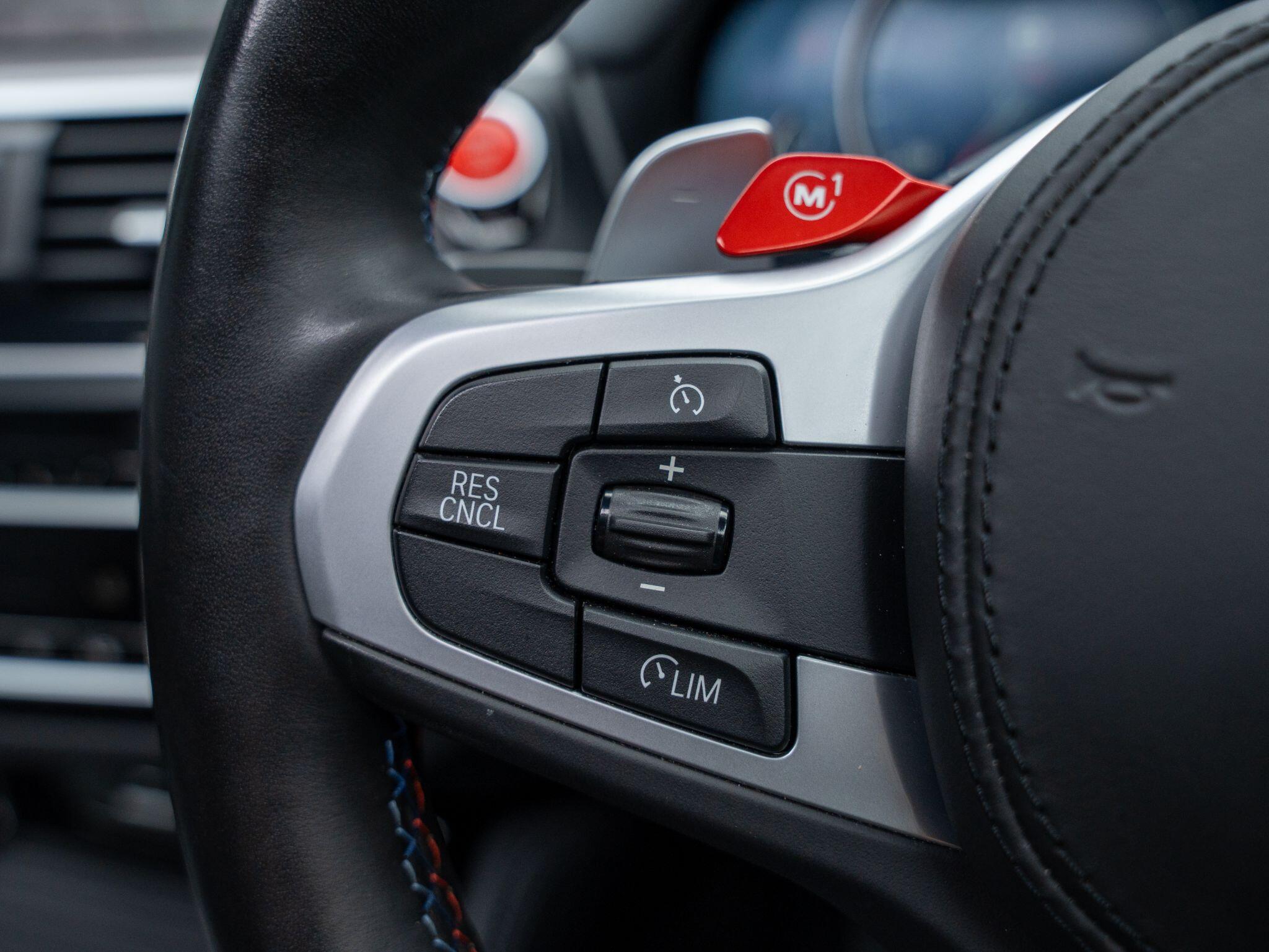 BMW X3 M view 22