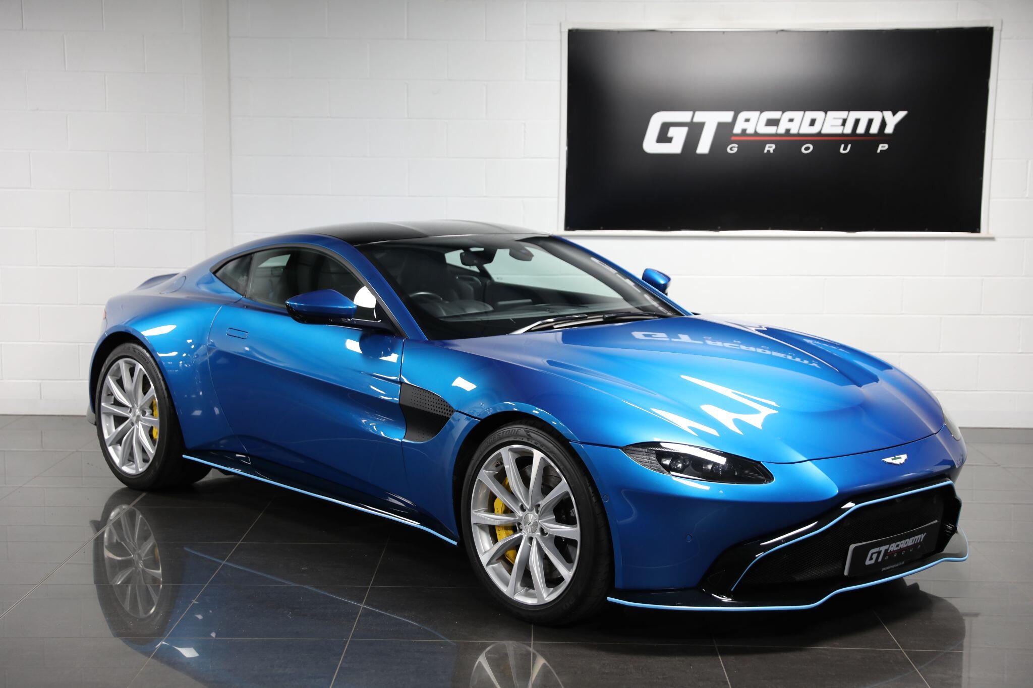 Aston Martin Vantage