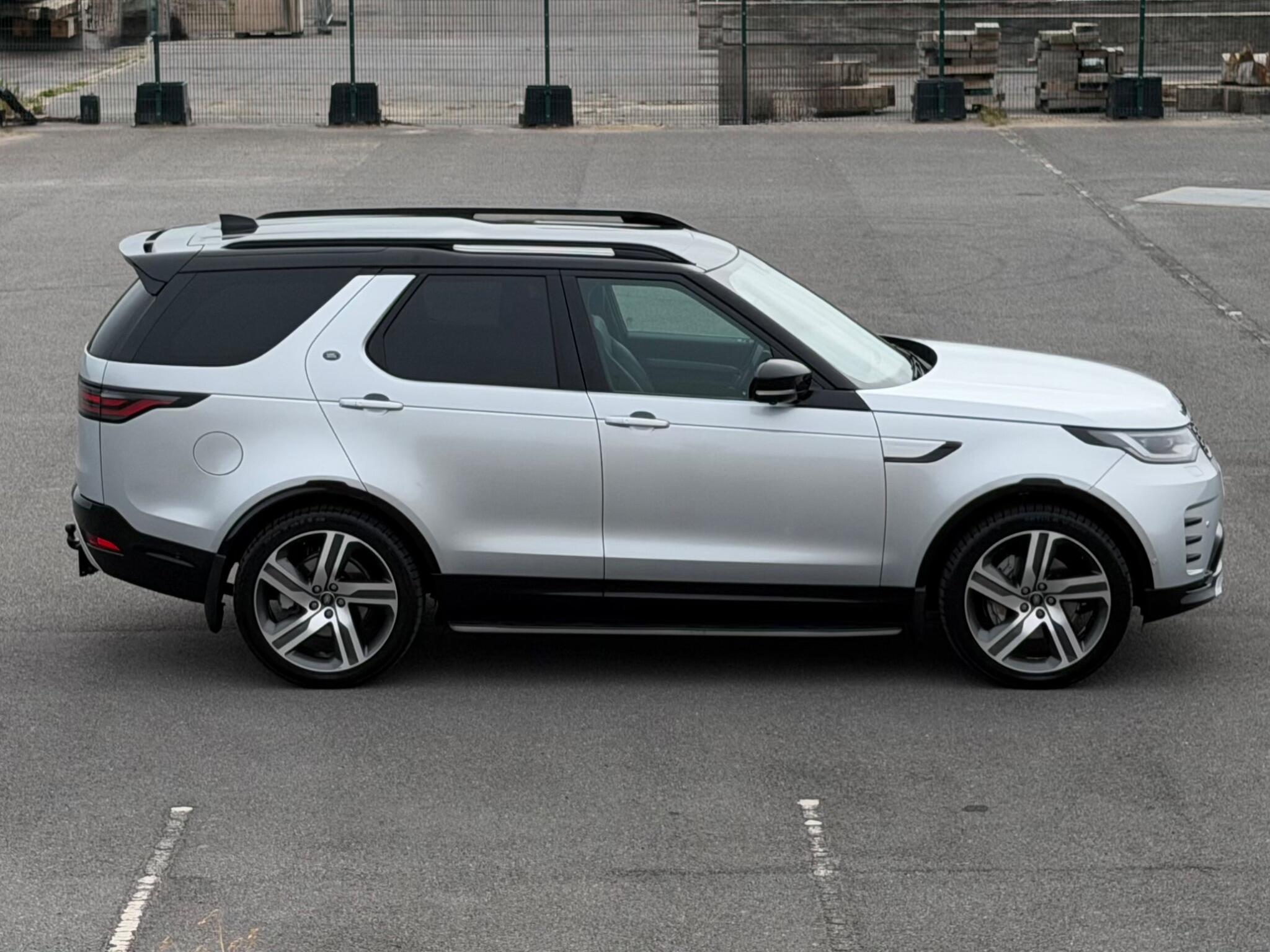 Land Rover Discovery 3 view 48