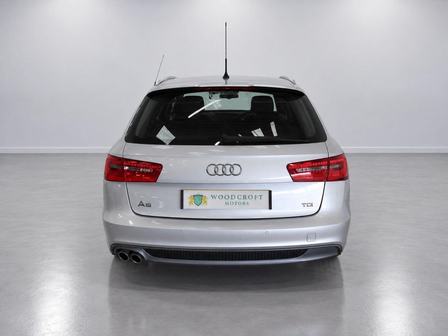 Audi A6 view 14