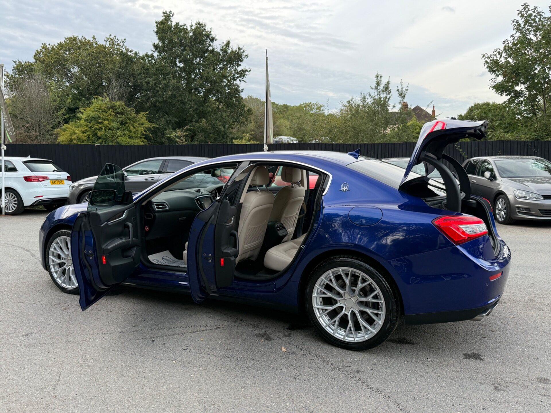 Maserati Ghibli view 46