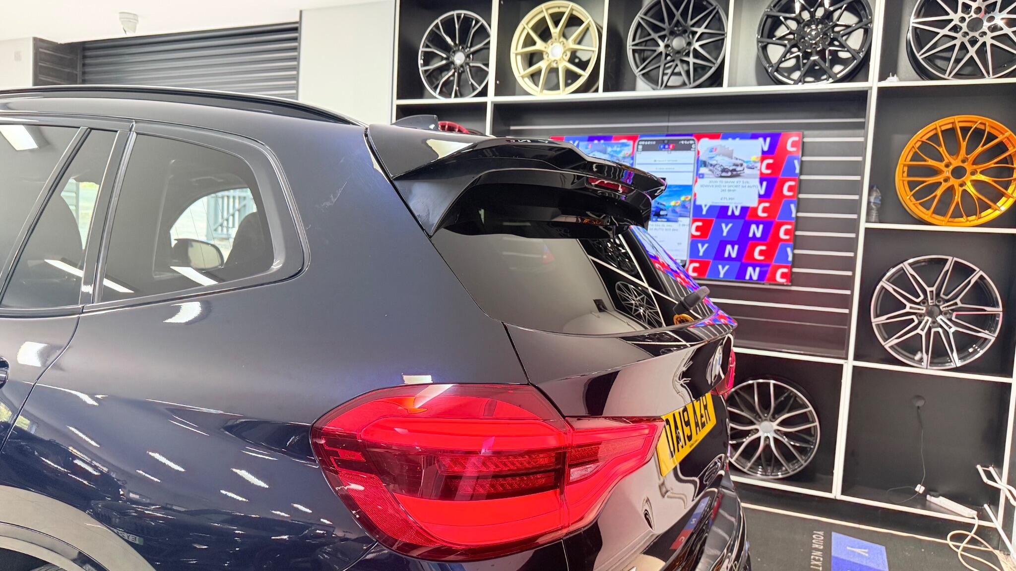 BMW X3 view 22