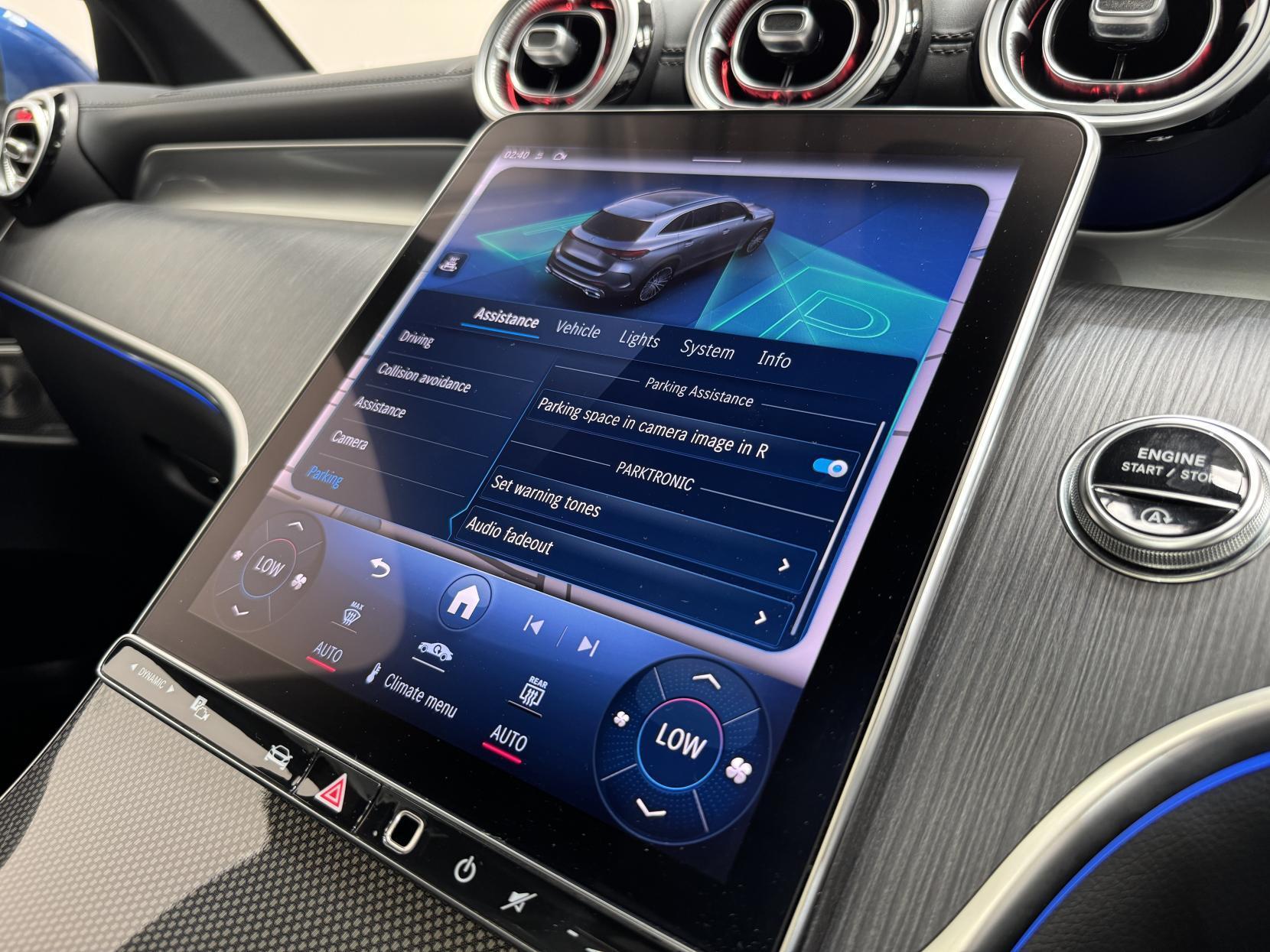 Mercedes-Benz GLC view 40