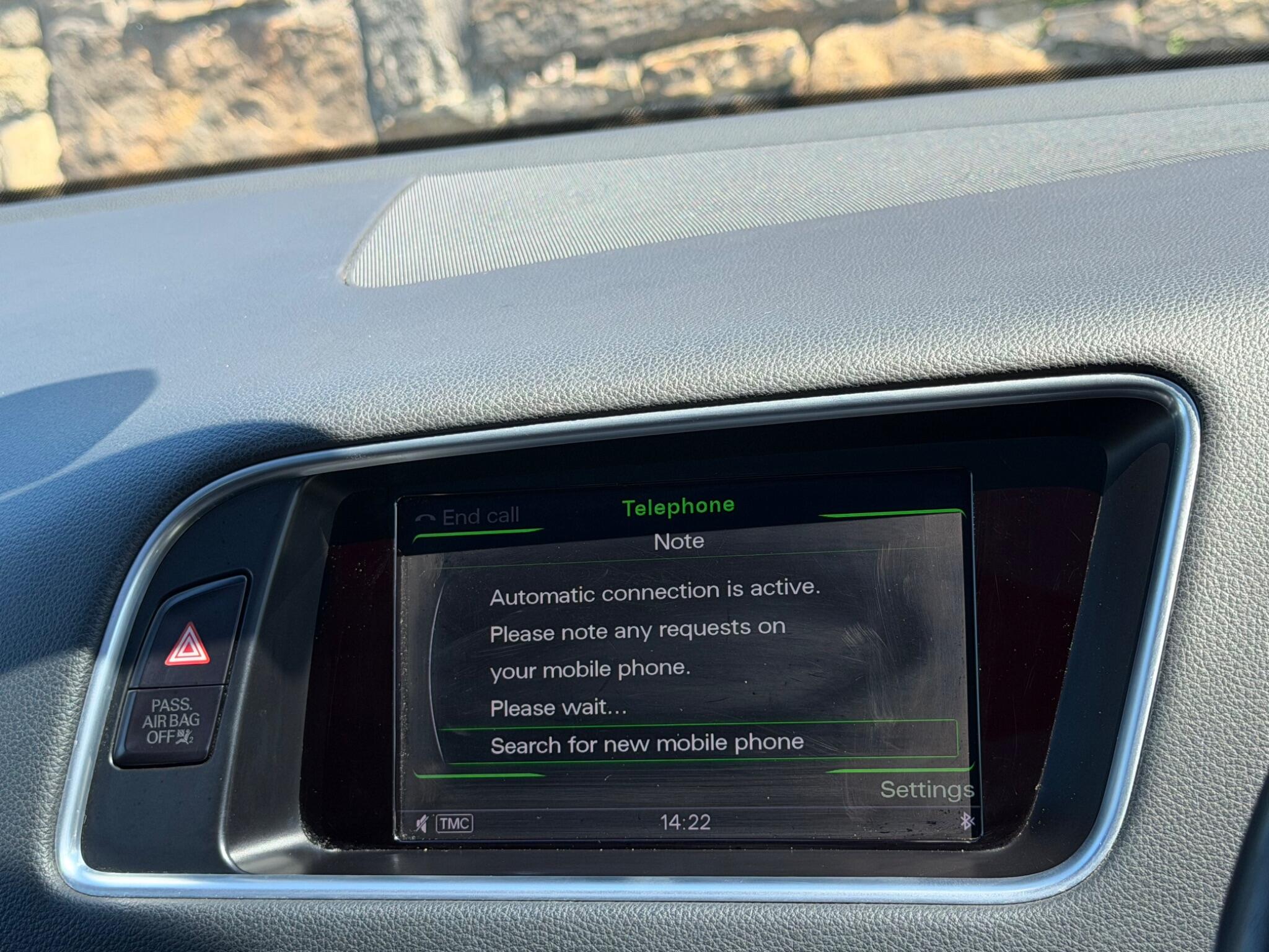 Audi SQ5 view 32