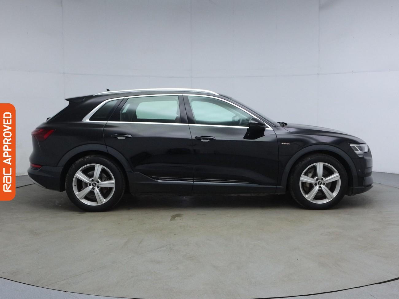 Audi E-Tron view 7