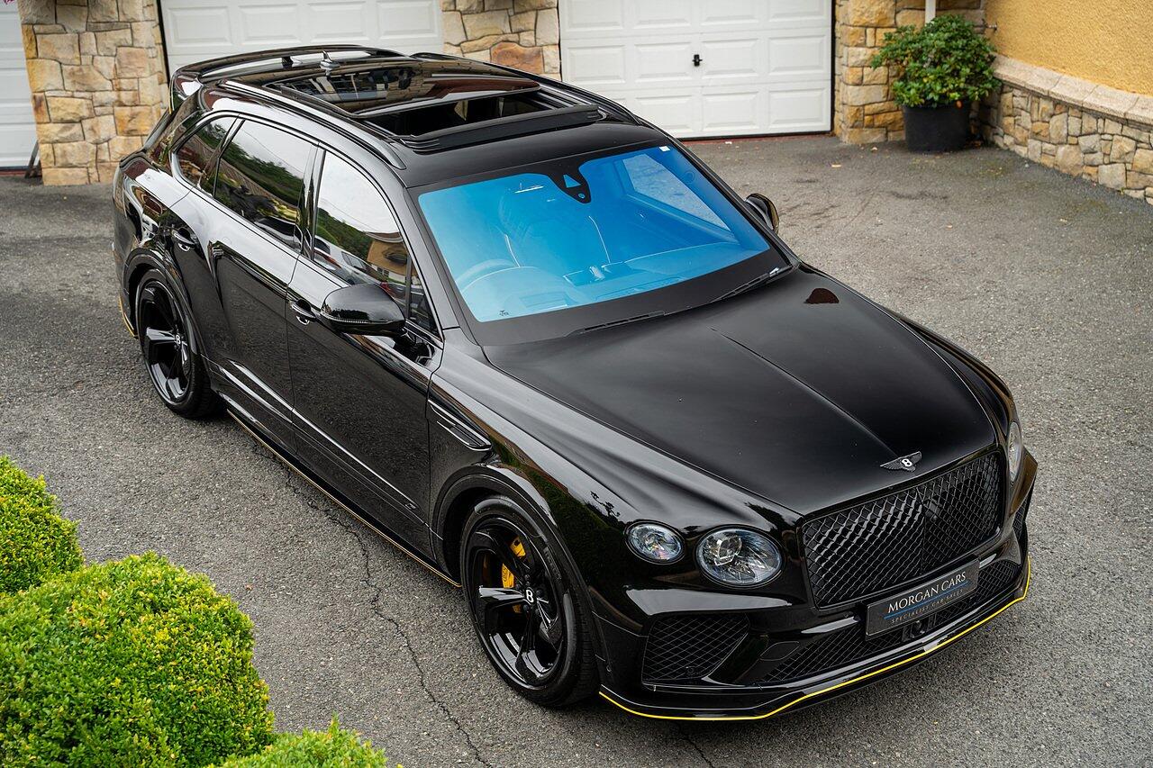 Bentley Bentayga view 115