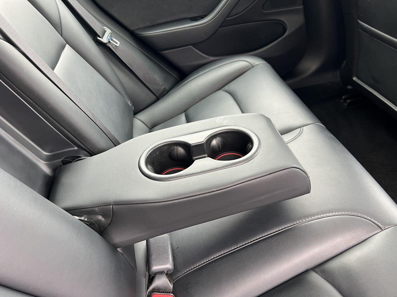 Tesla Model 3 view 22