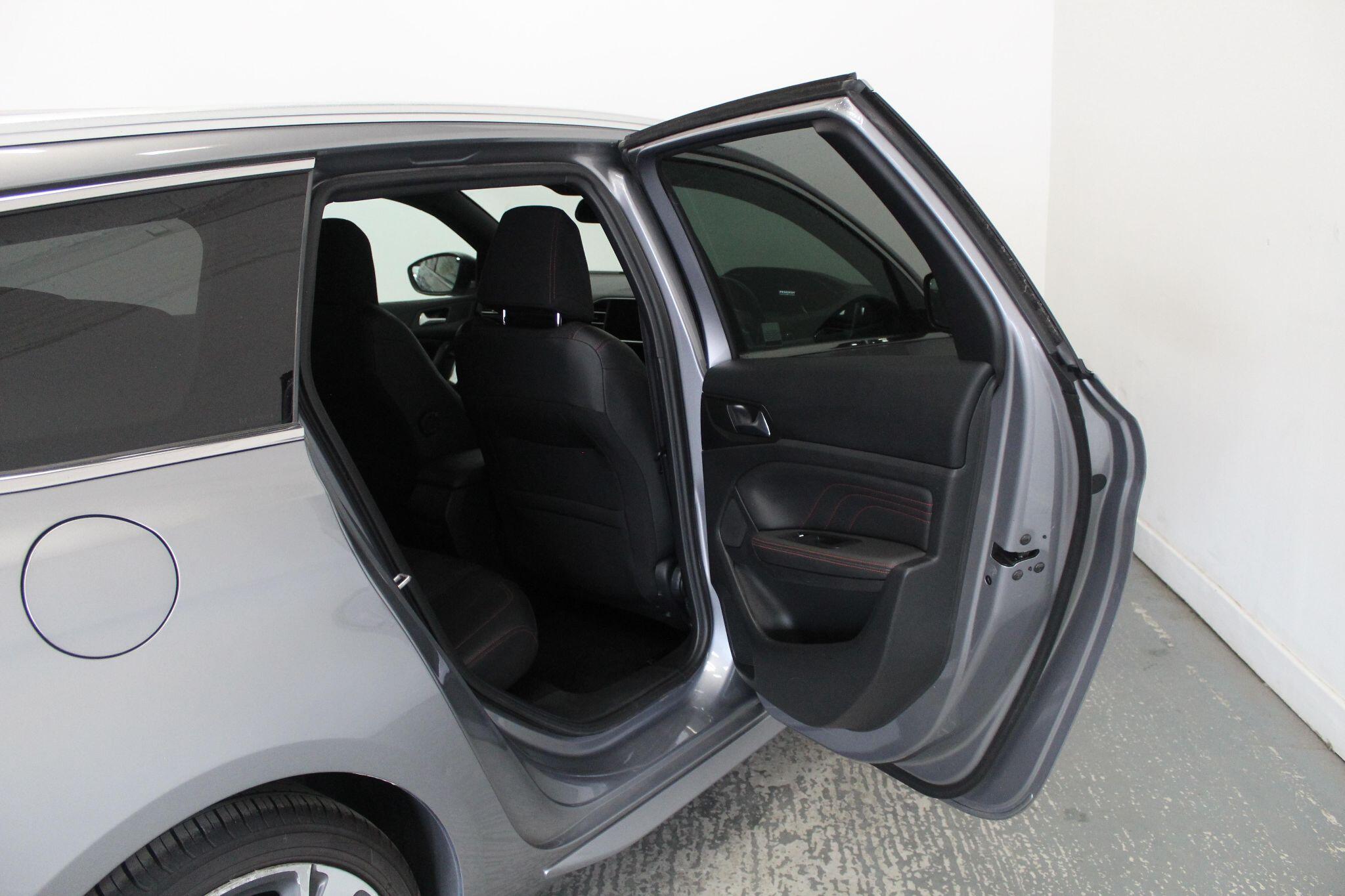 Peugeot 308 view 26