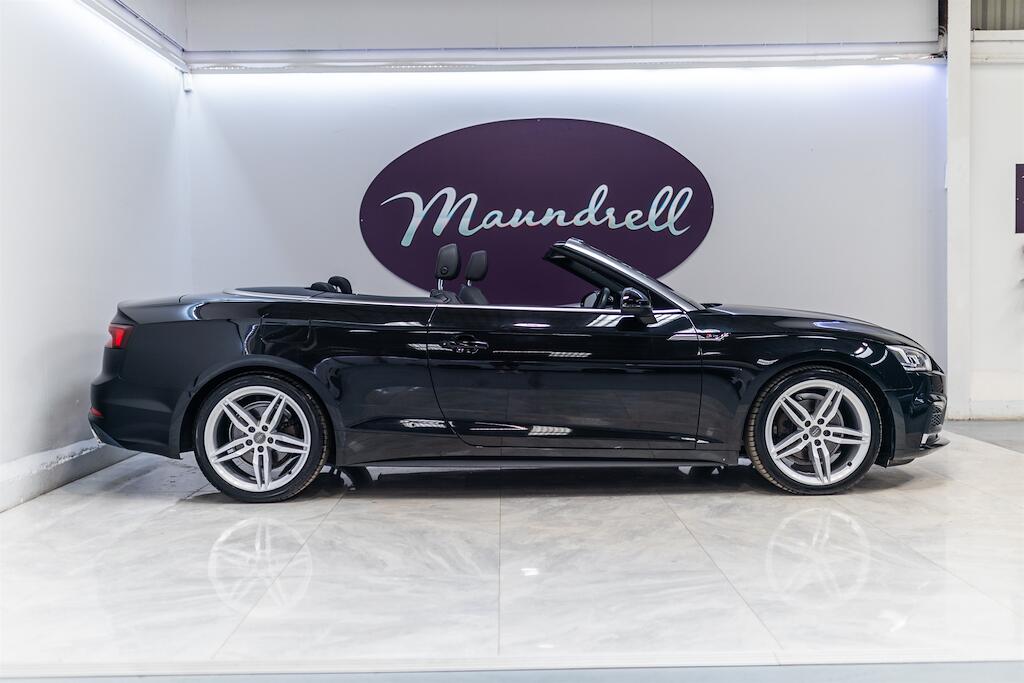 Audi A5 view 2