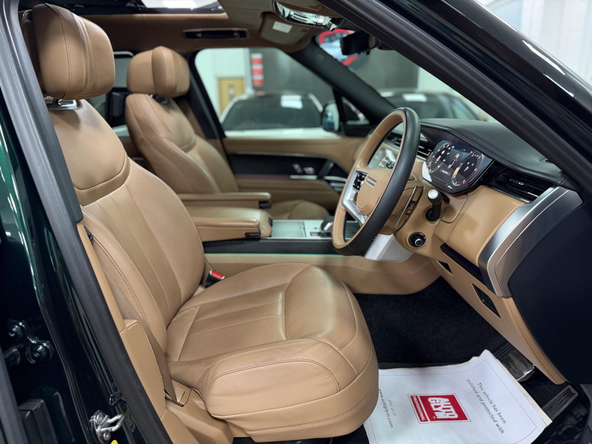 Land Rover Range Rover view 11