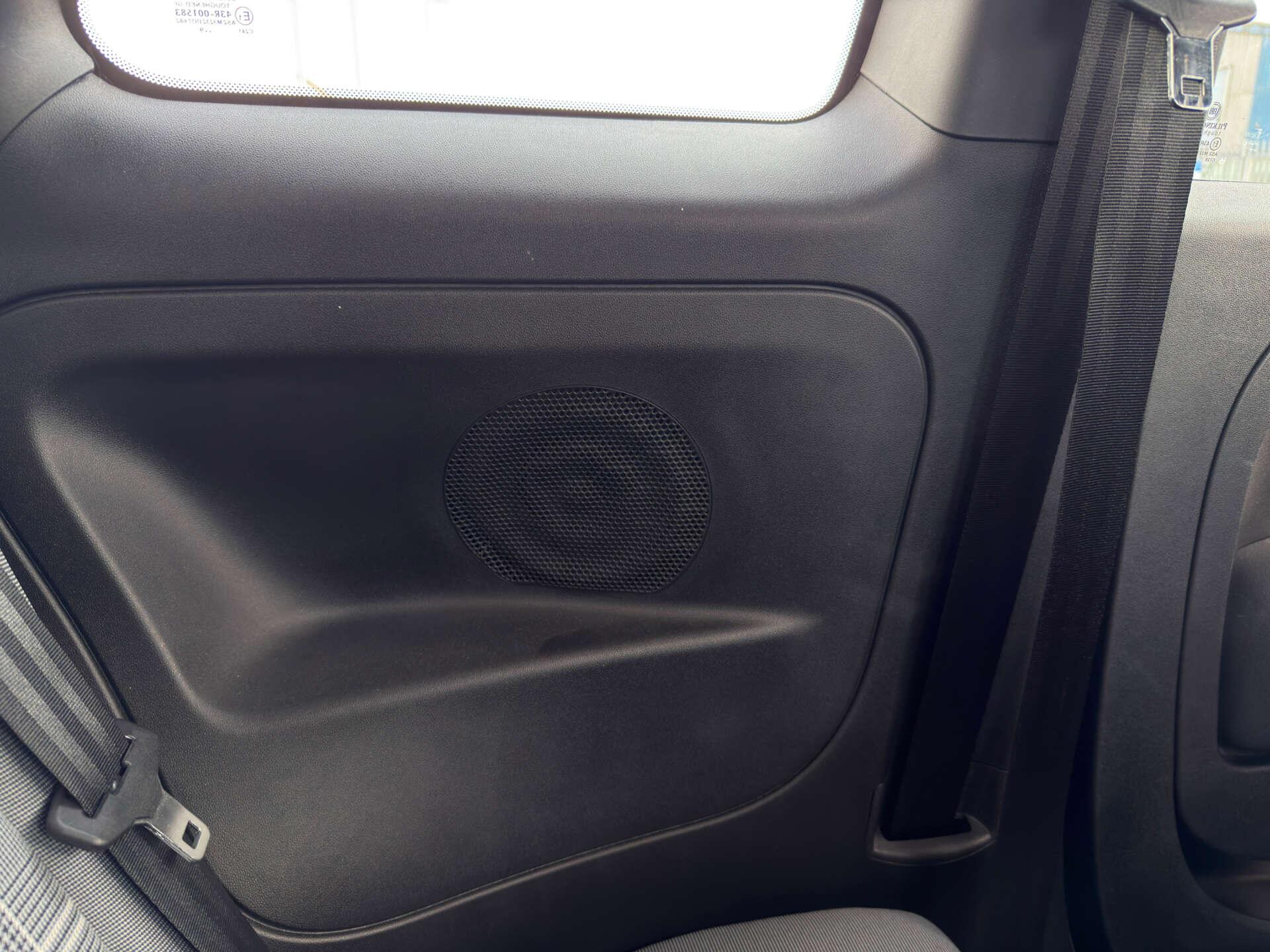 Fiat 500 view 38