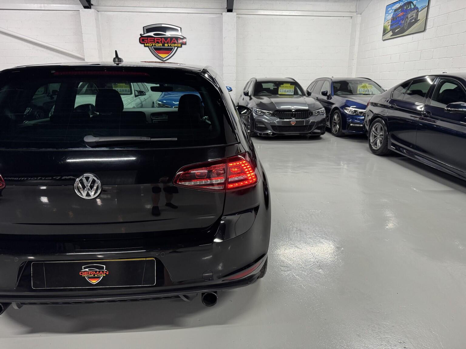 Volkswagen Golf view 27