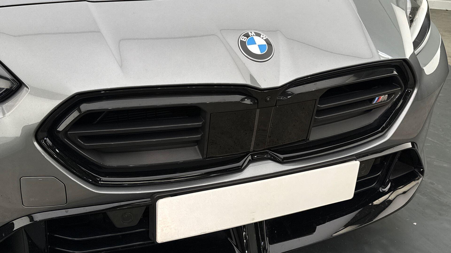BMW 2 Series view 30