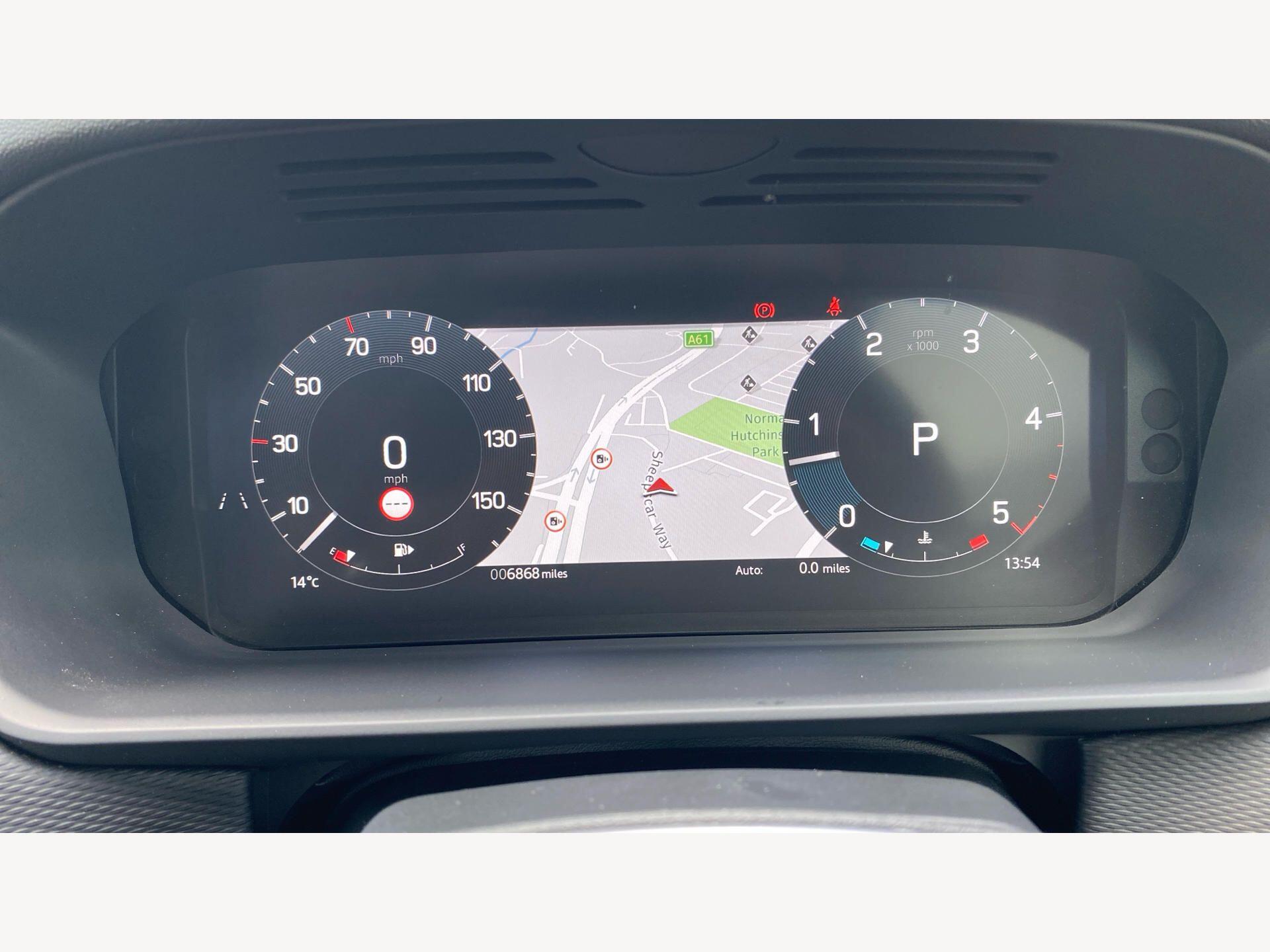 Land Rover Discovery view 19