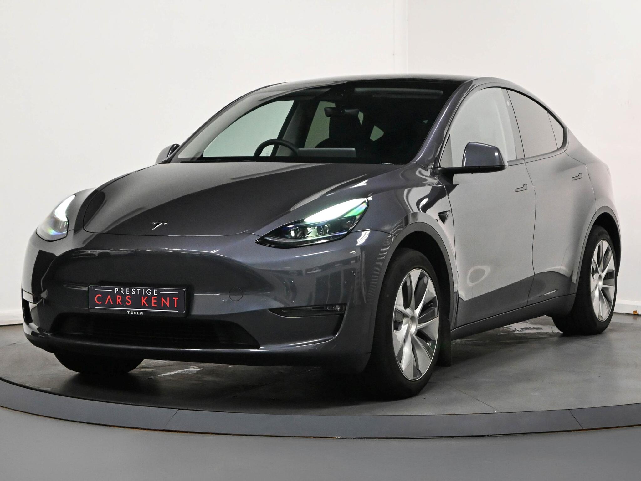 Tesla Model Y view 6