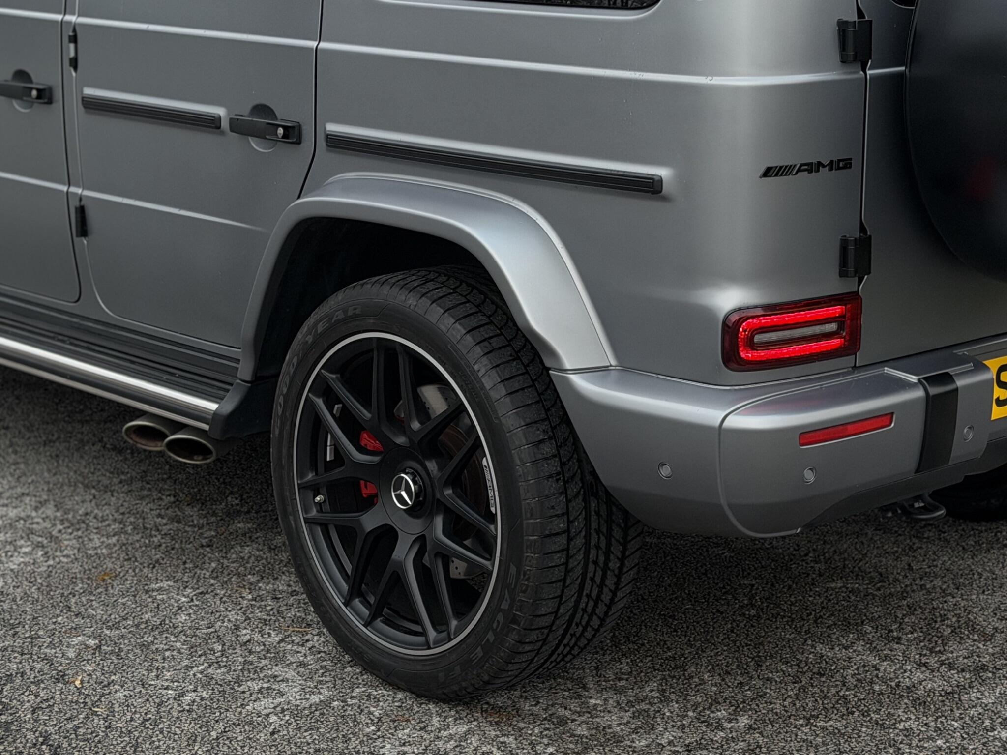 Mercedes-Benz G-Class view 36