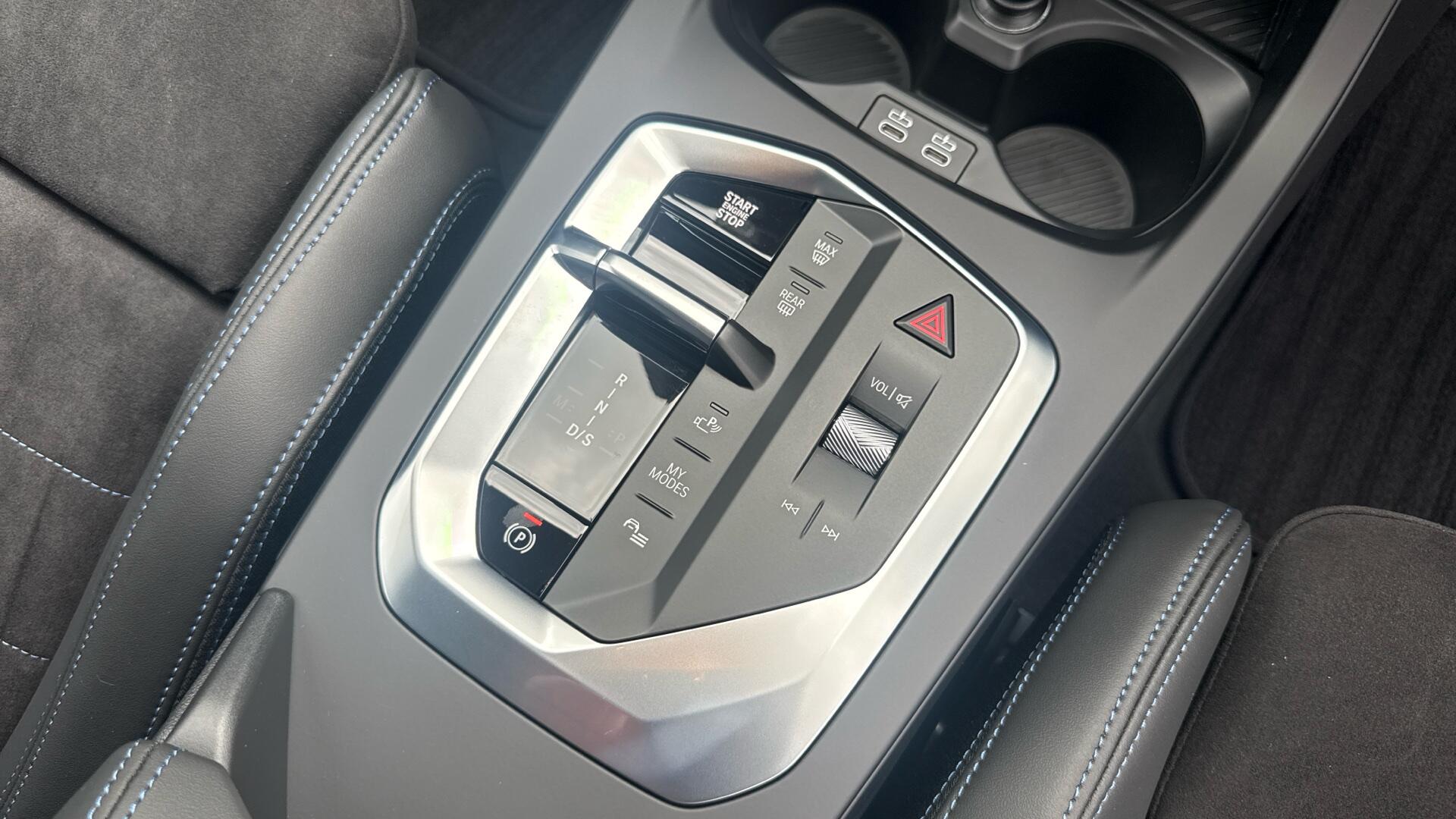 BMW 1 Series view 19