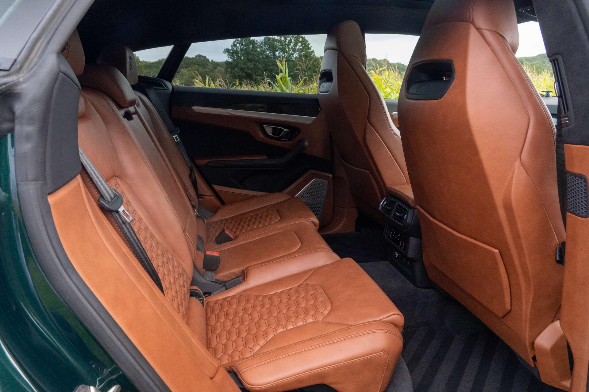 Lamborghini Urus view 14
