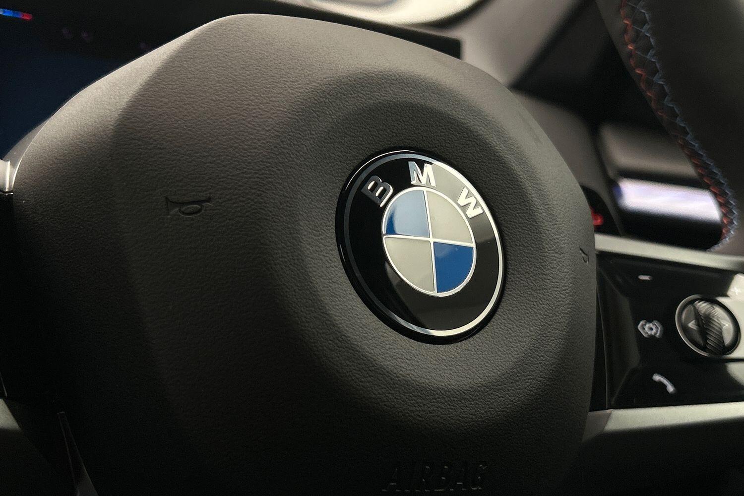BMW X3 view 27