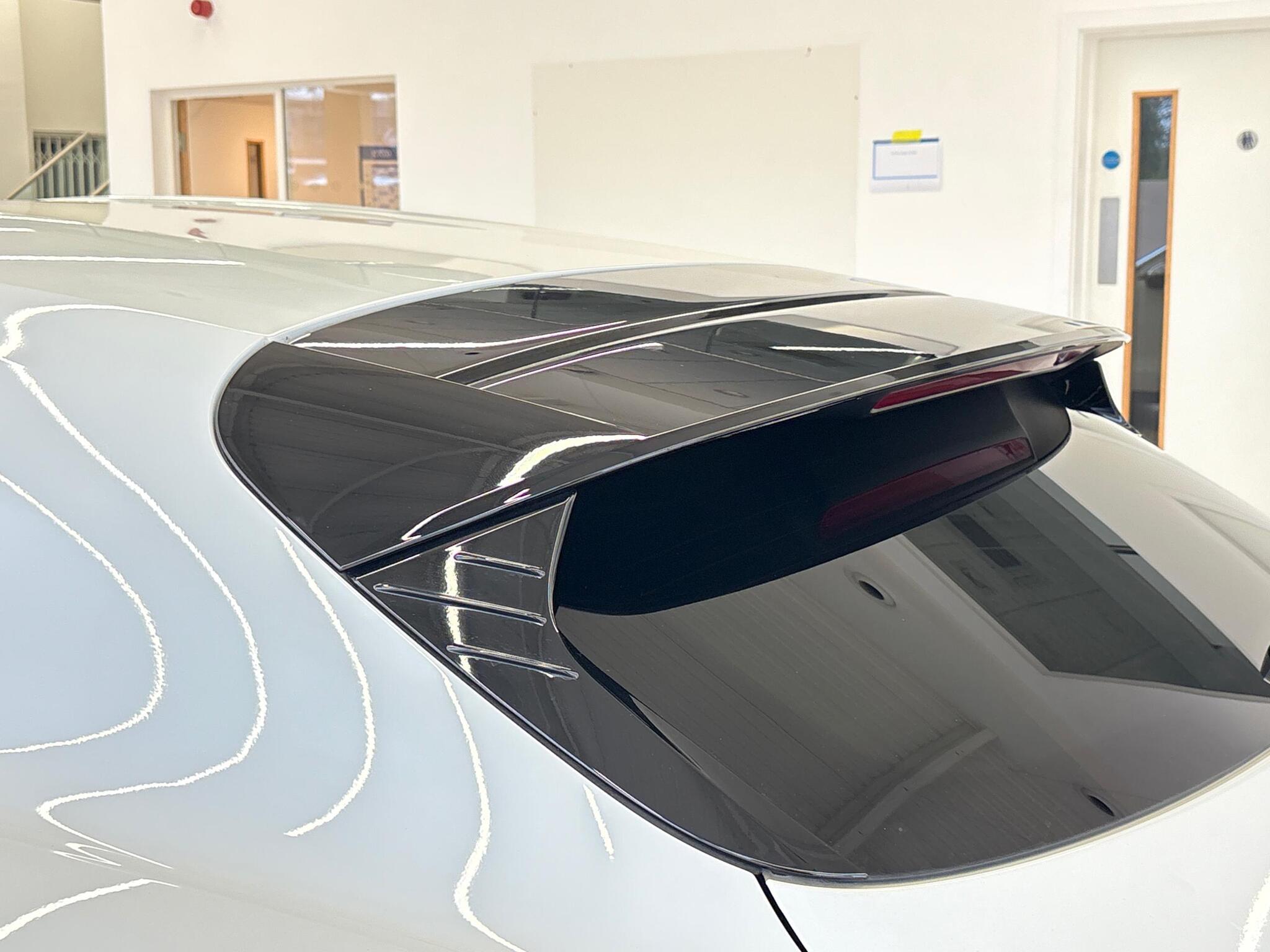 Porsche Taycan view 33