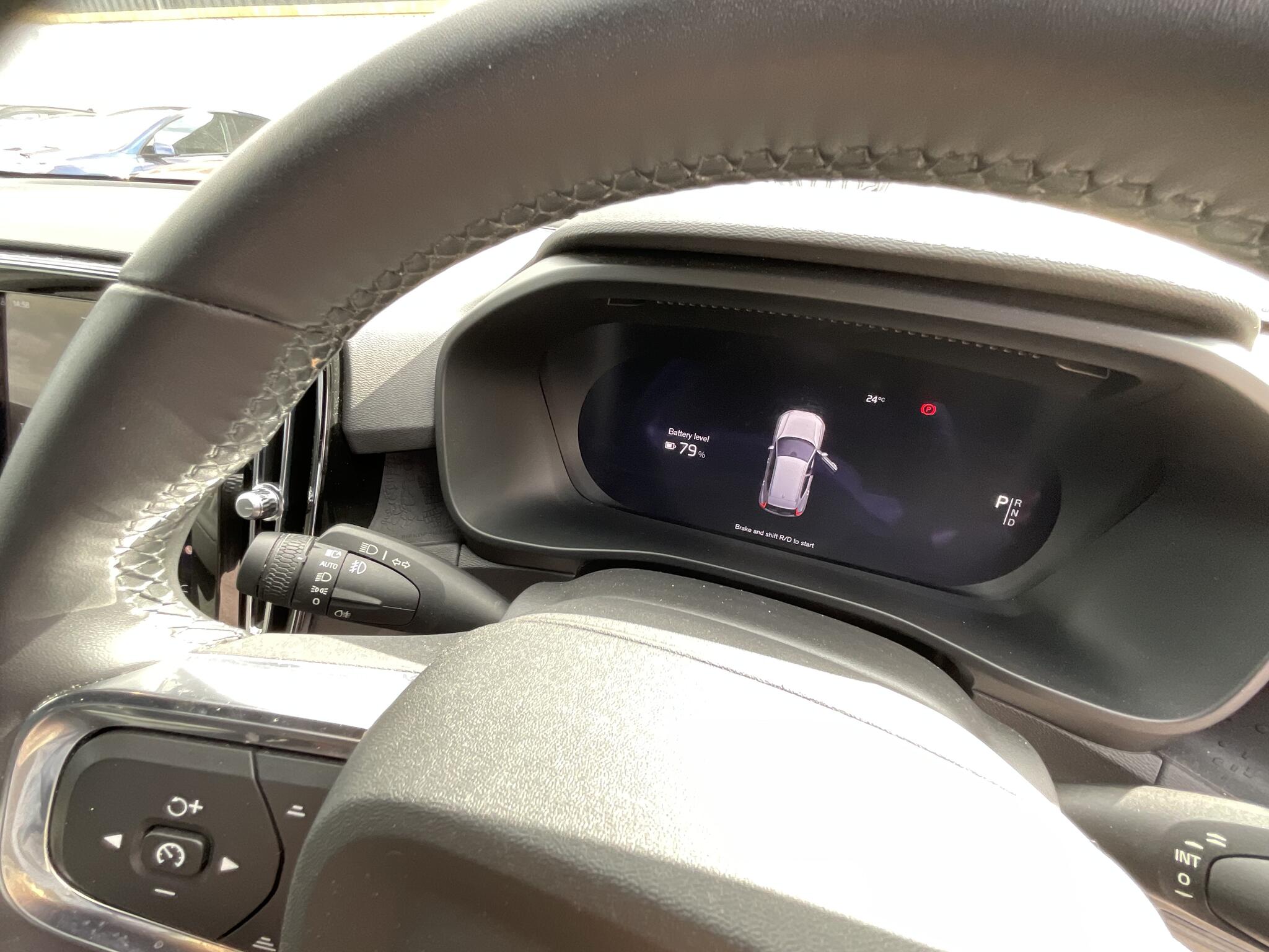 Volvo XC40 view 29