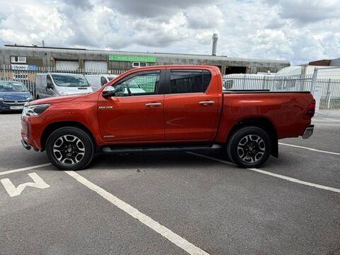 Toyota Hilux view 5