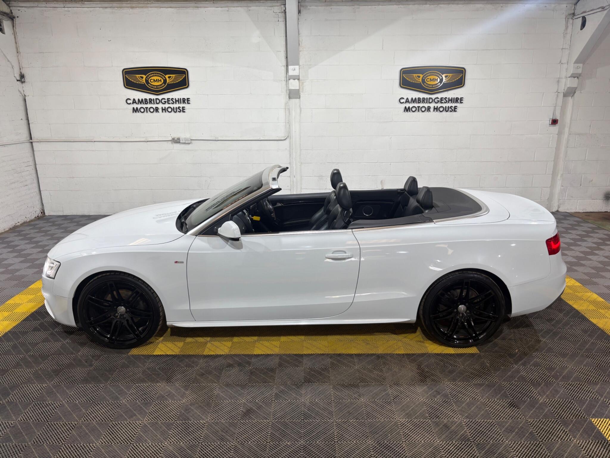 Audi A5 Cabriolet view 8