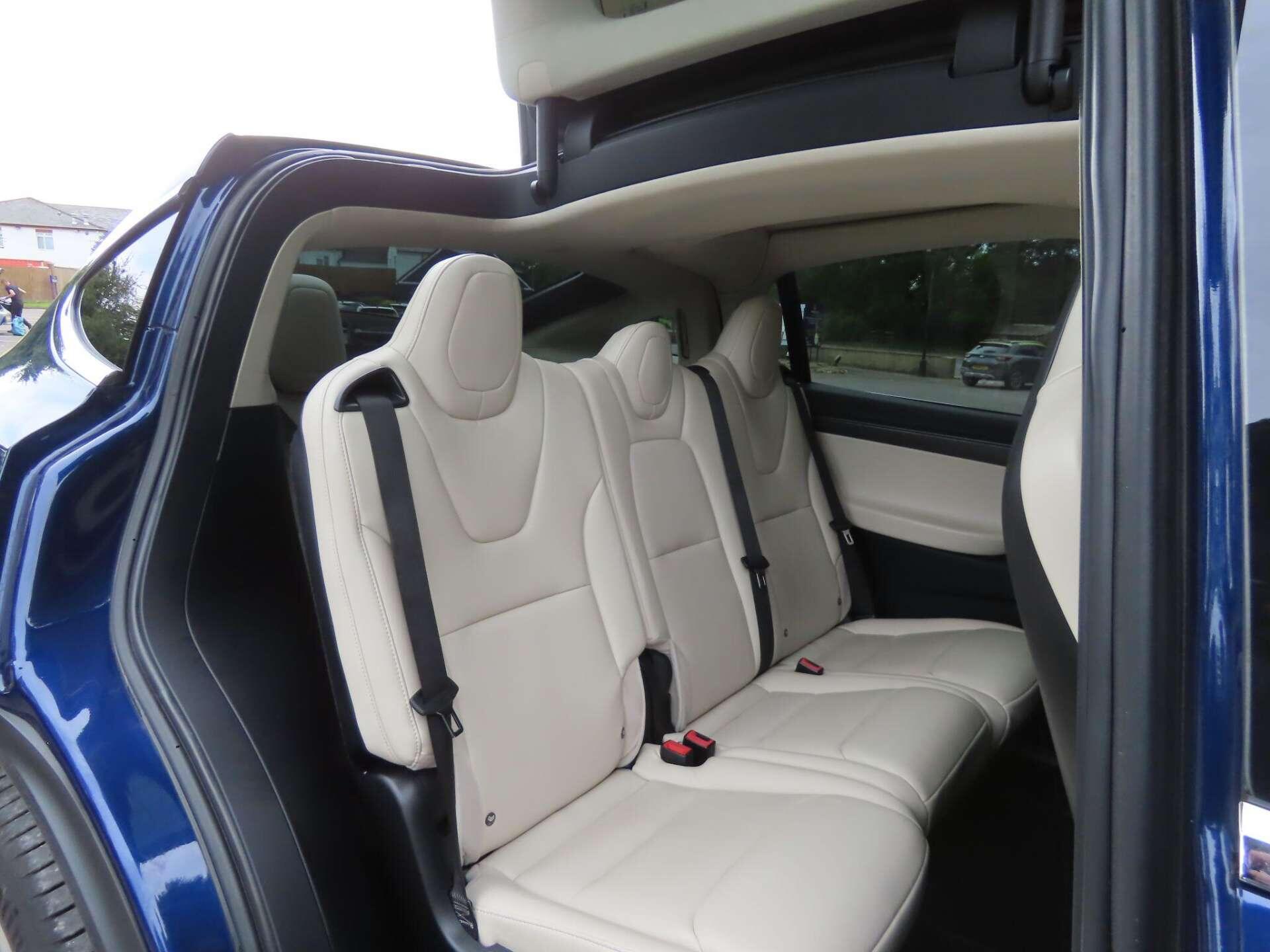 Tesla Model X view 11