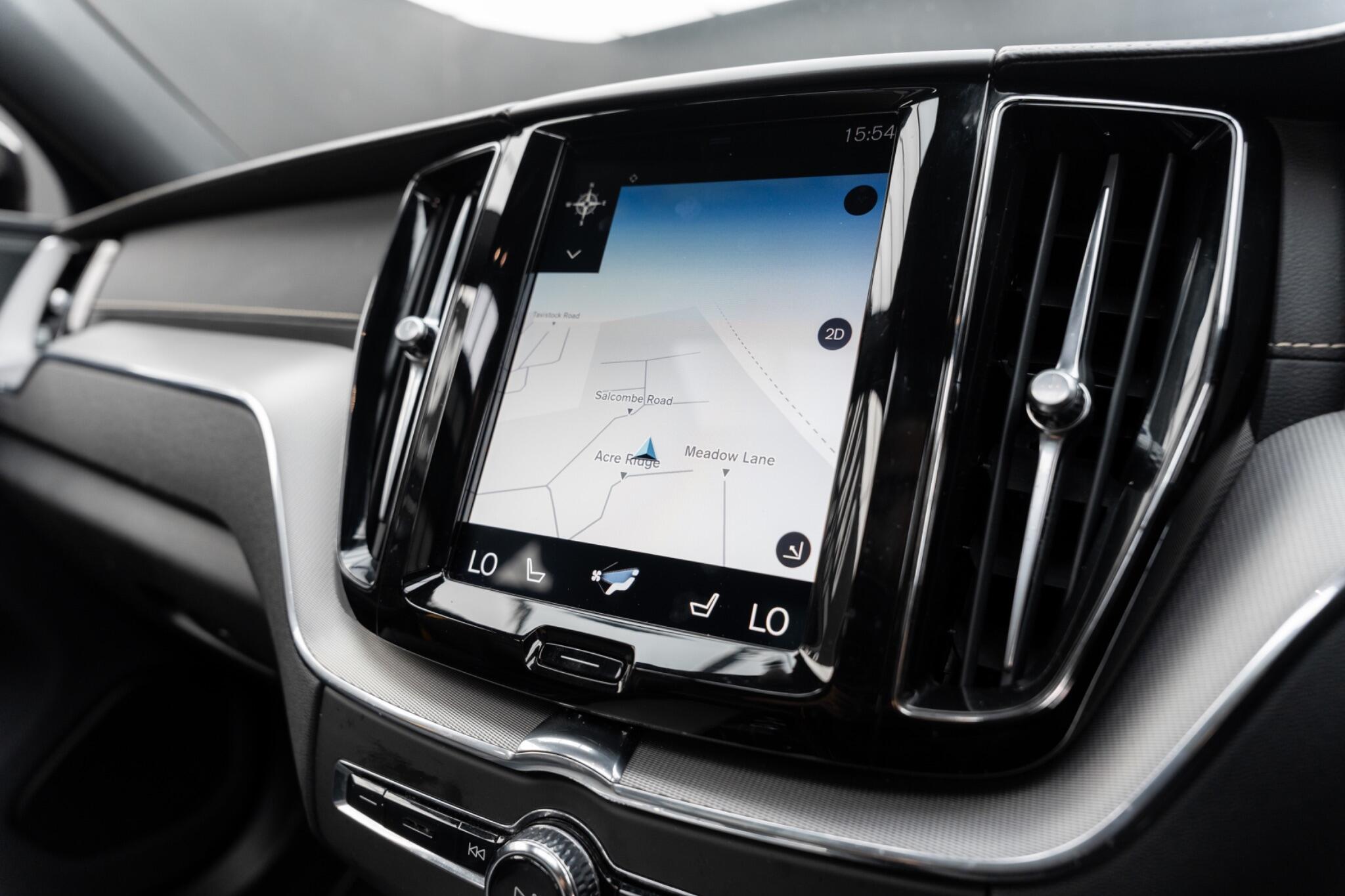 Volvo XC60 view 48