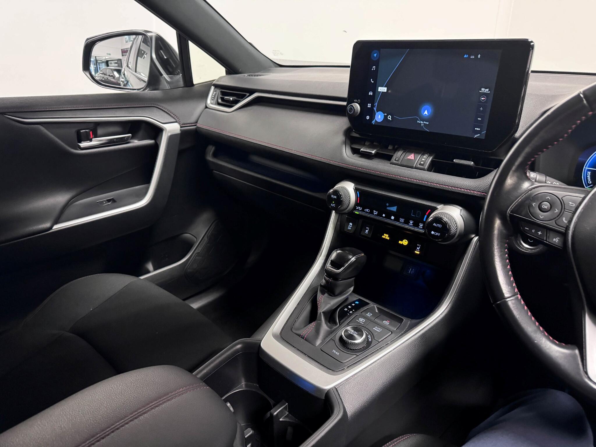 Toyota RAV4 view 31