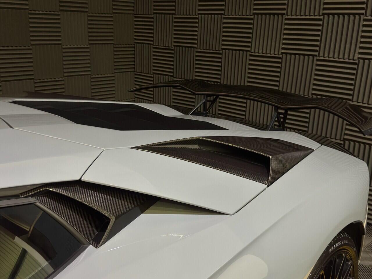 Lamborghini Aventador view 25