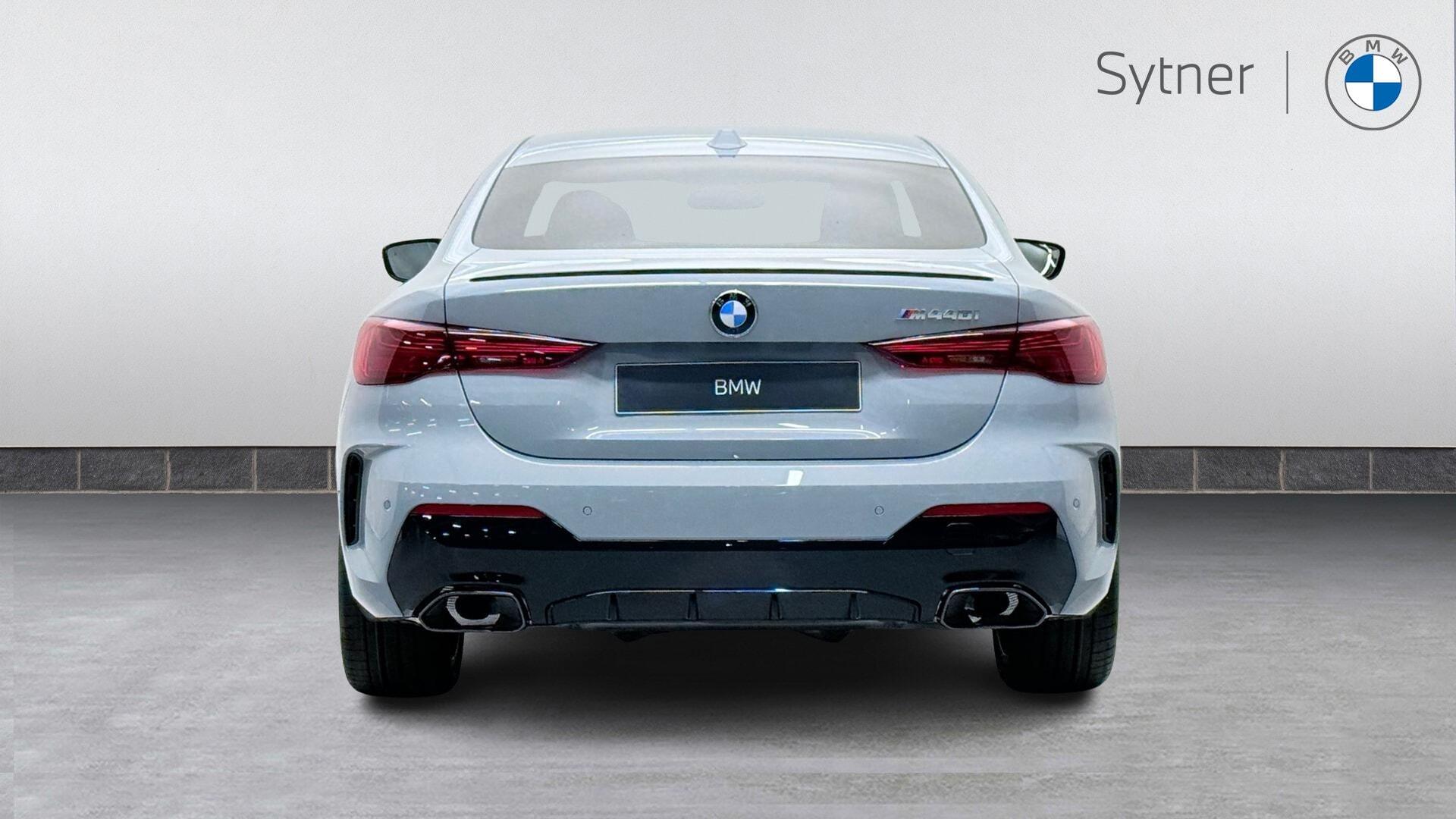 BMW 4 Series view 15