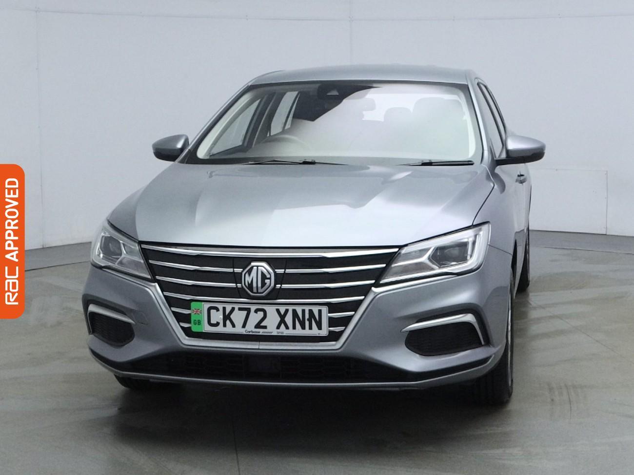 MG MG5 view 8