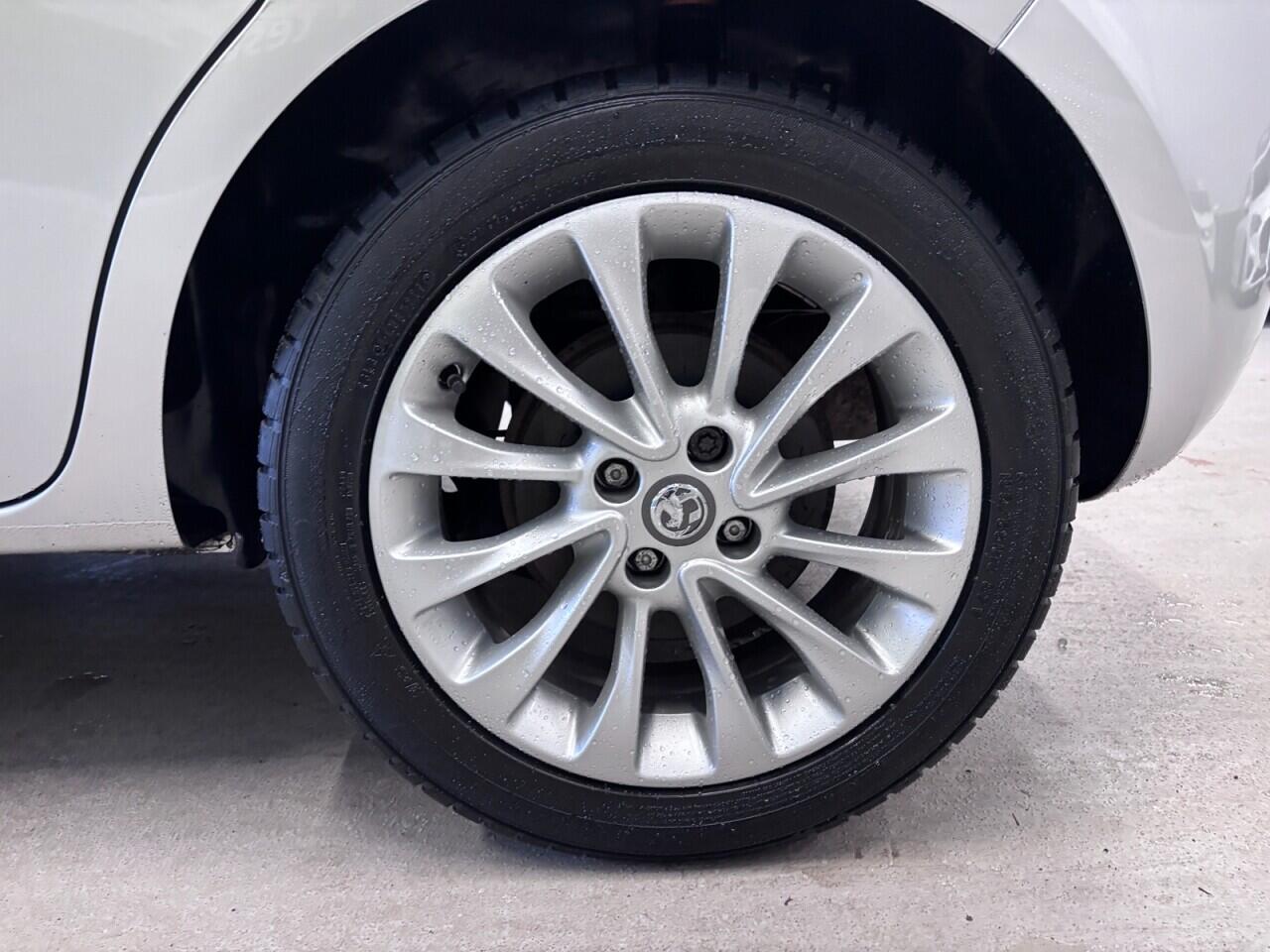 Vauxhall Corsa view 9