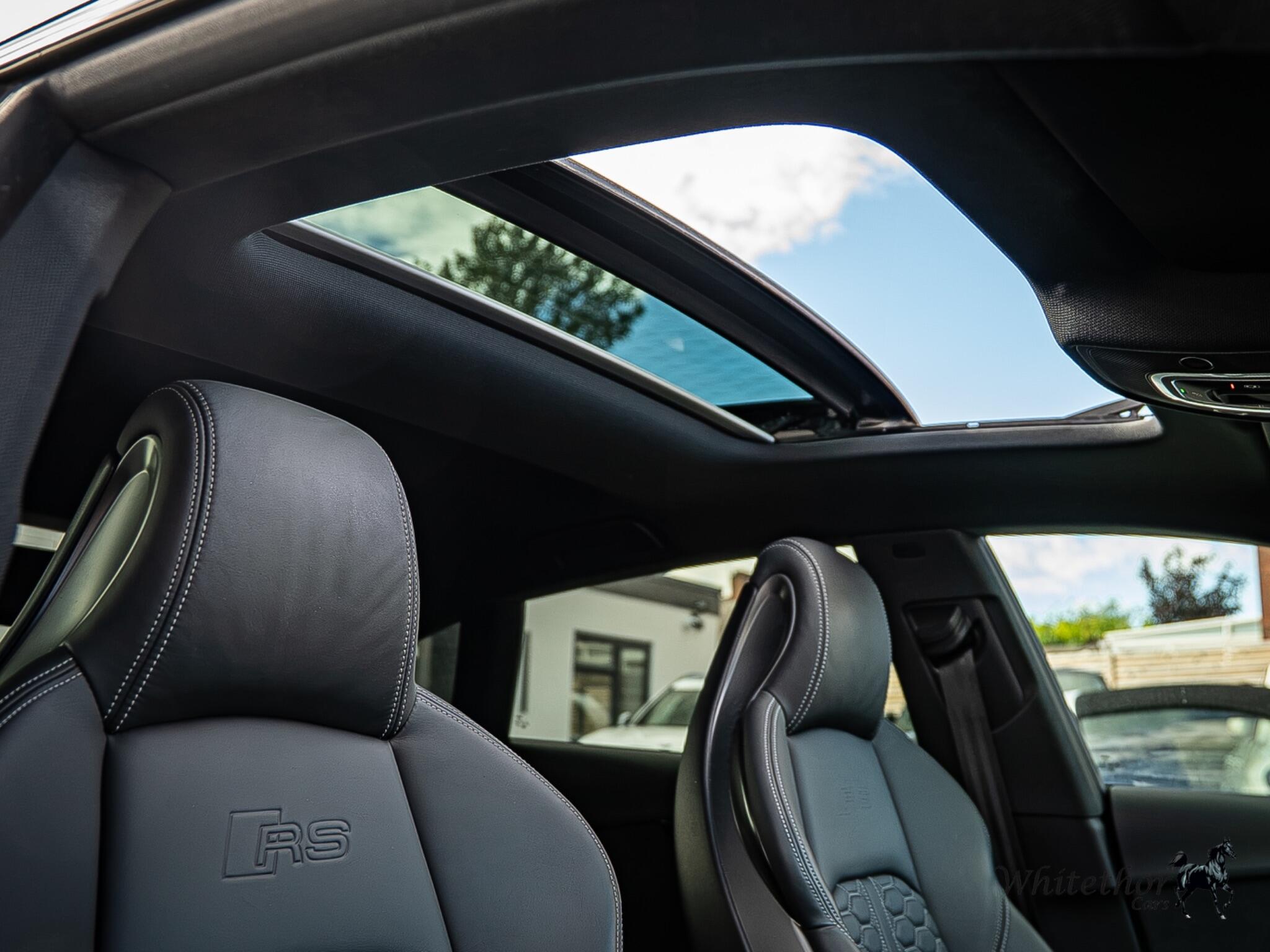 Audi RS5 view 13
