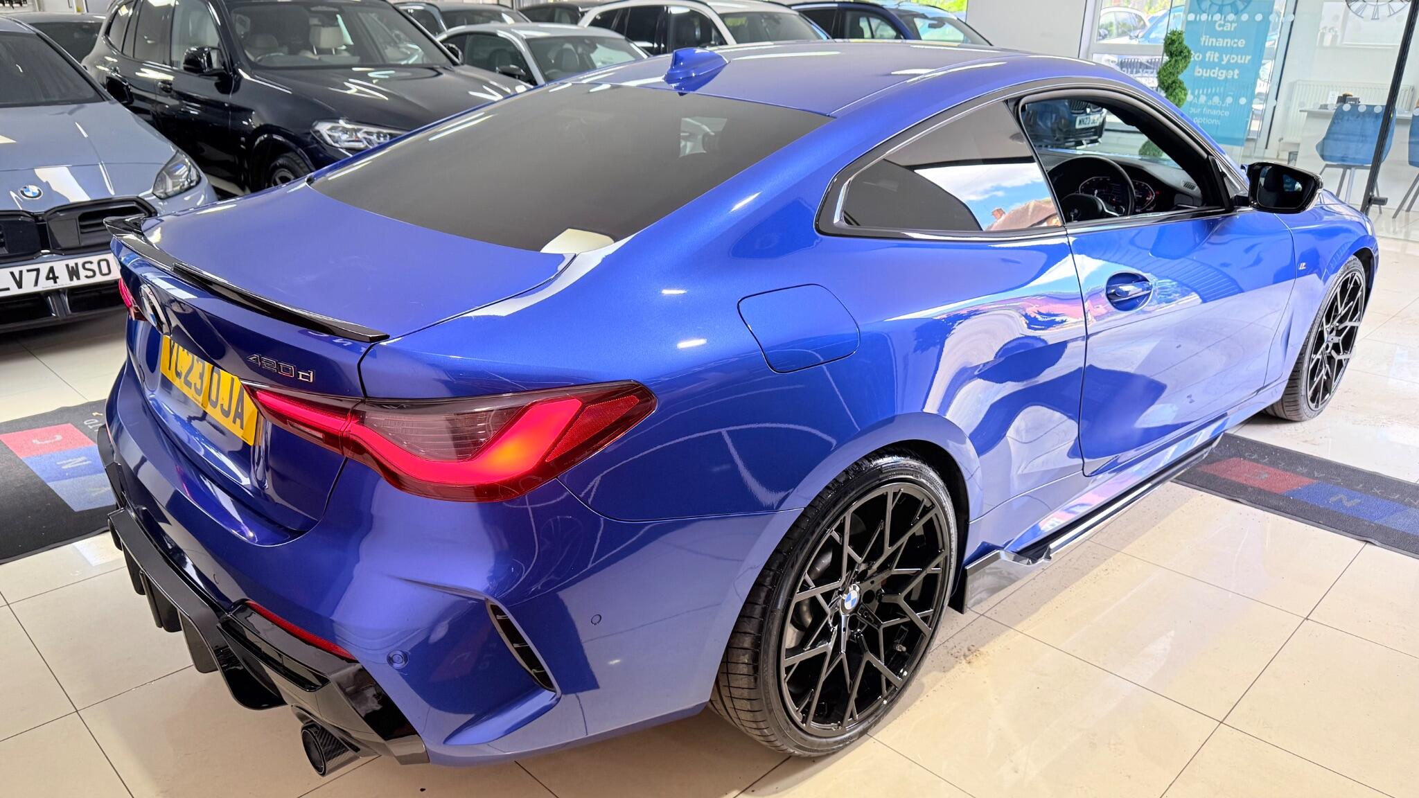 BMW 4 Series view 44
