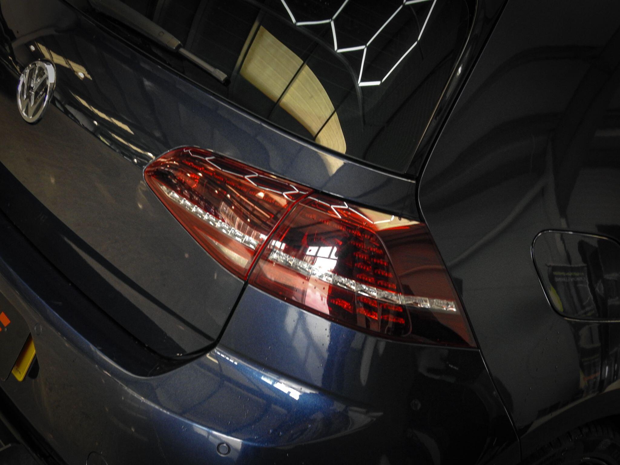 Volkswagen Golf view 19