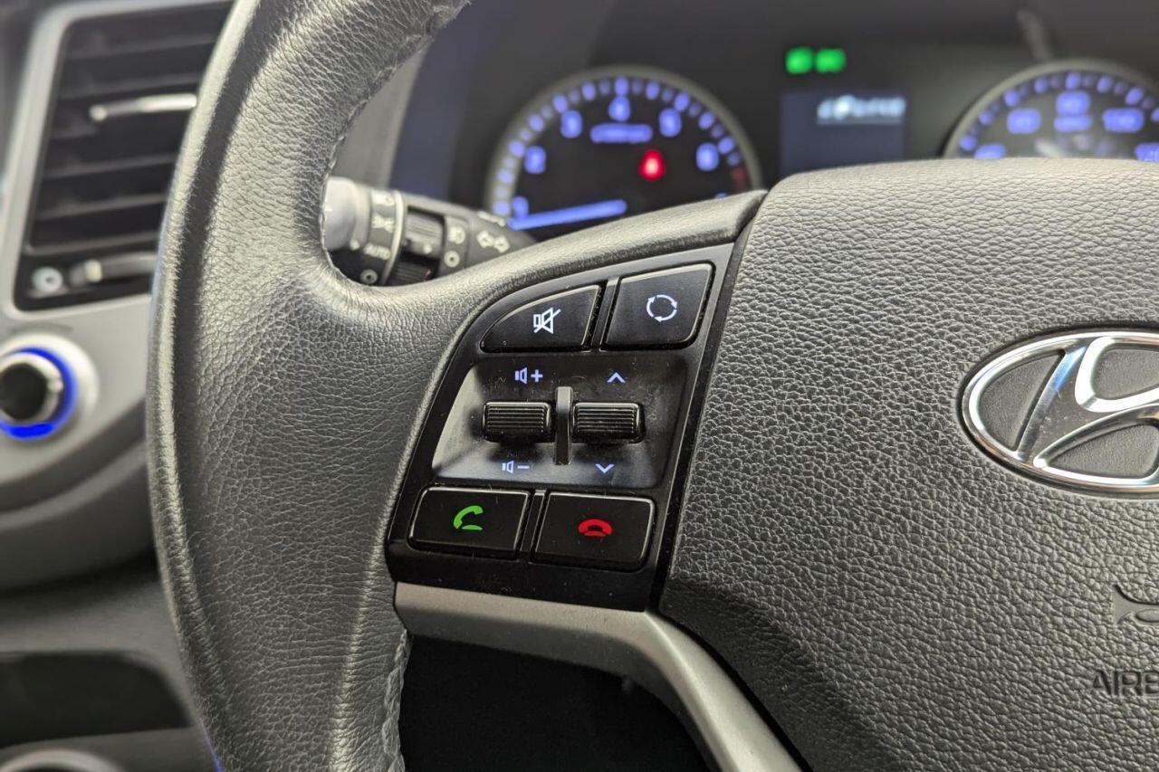 Hyundai Tucson view 32
